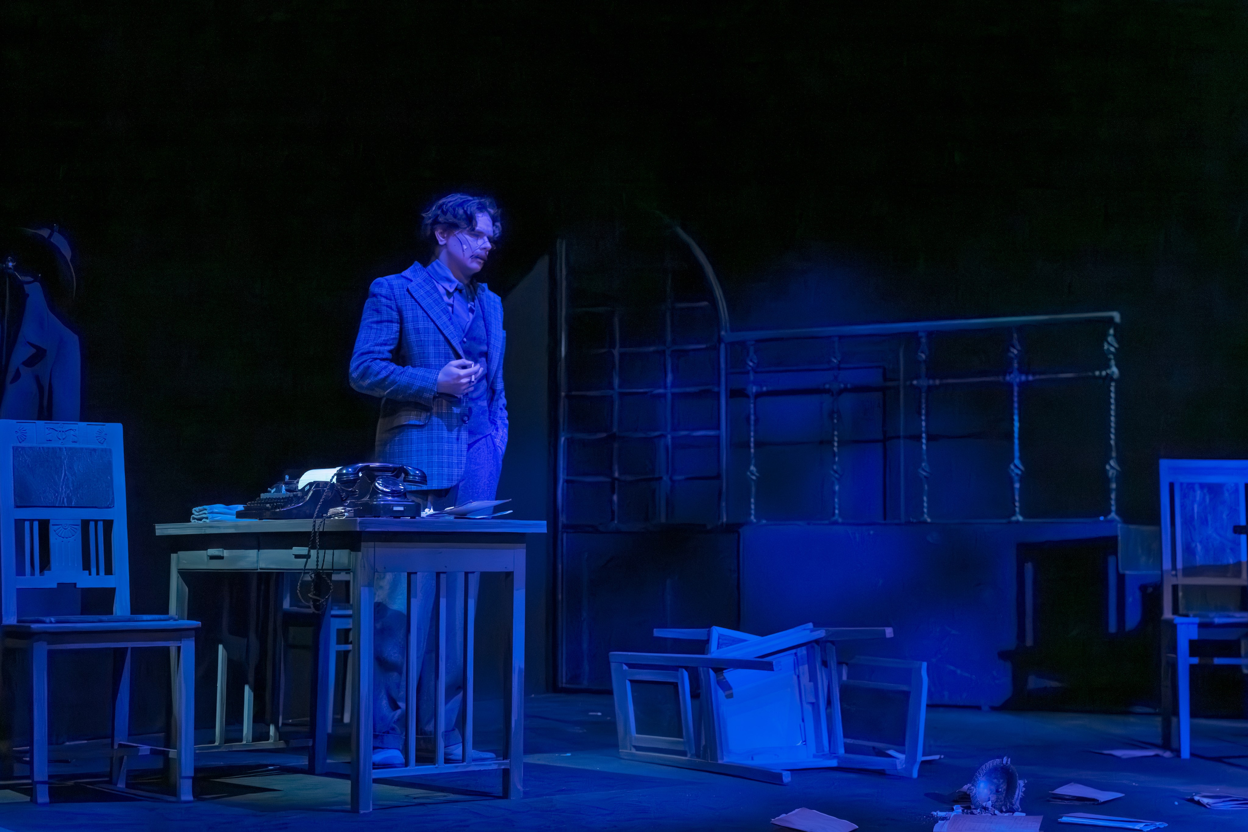 Театр Терезы Дуровой: Кто Есенин?. Сайт фотографа Сергея Абрамова