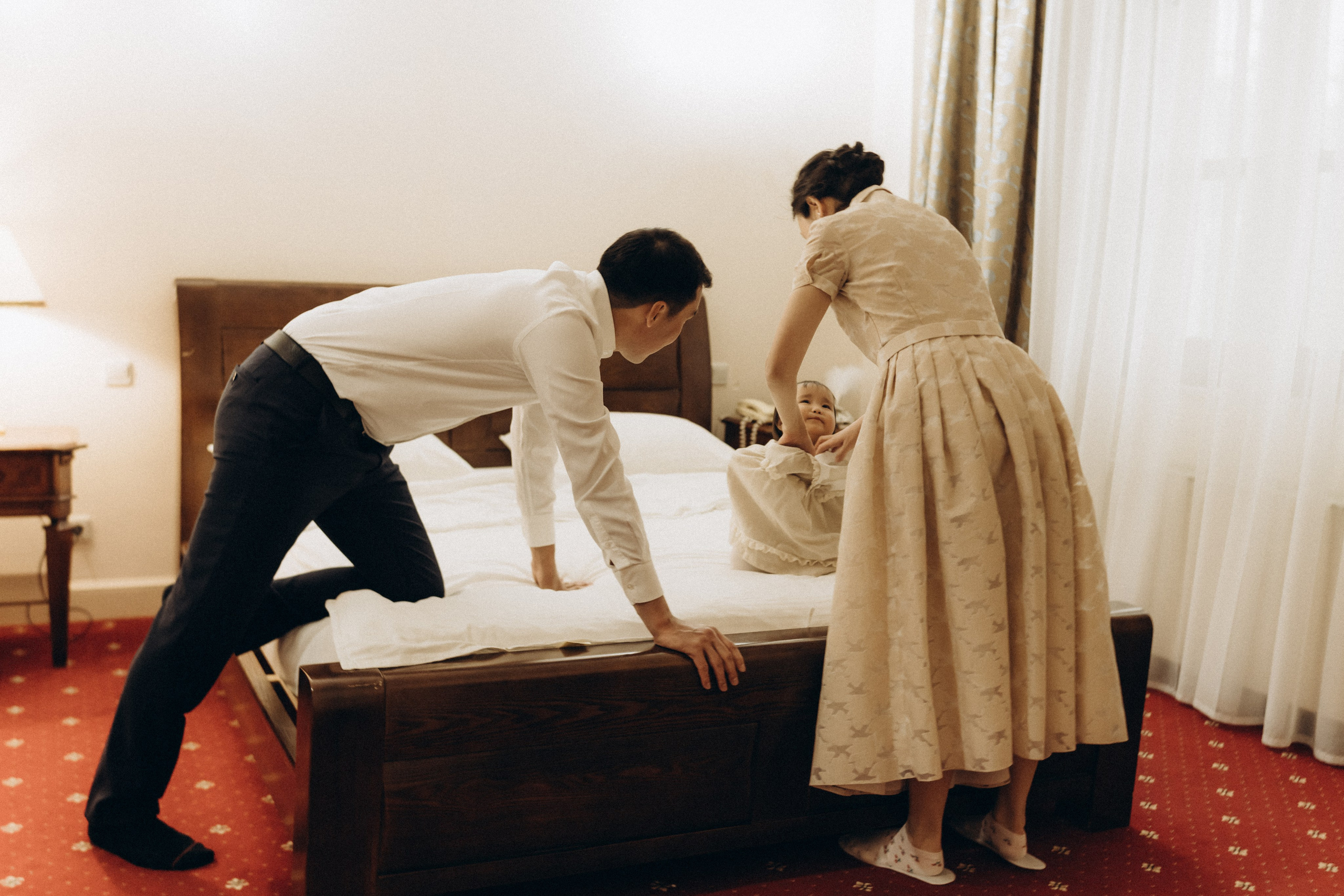 Самал тусау кесу. Крис Богомазова