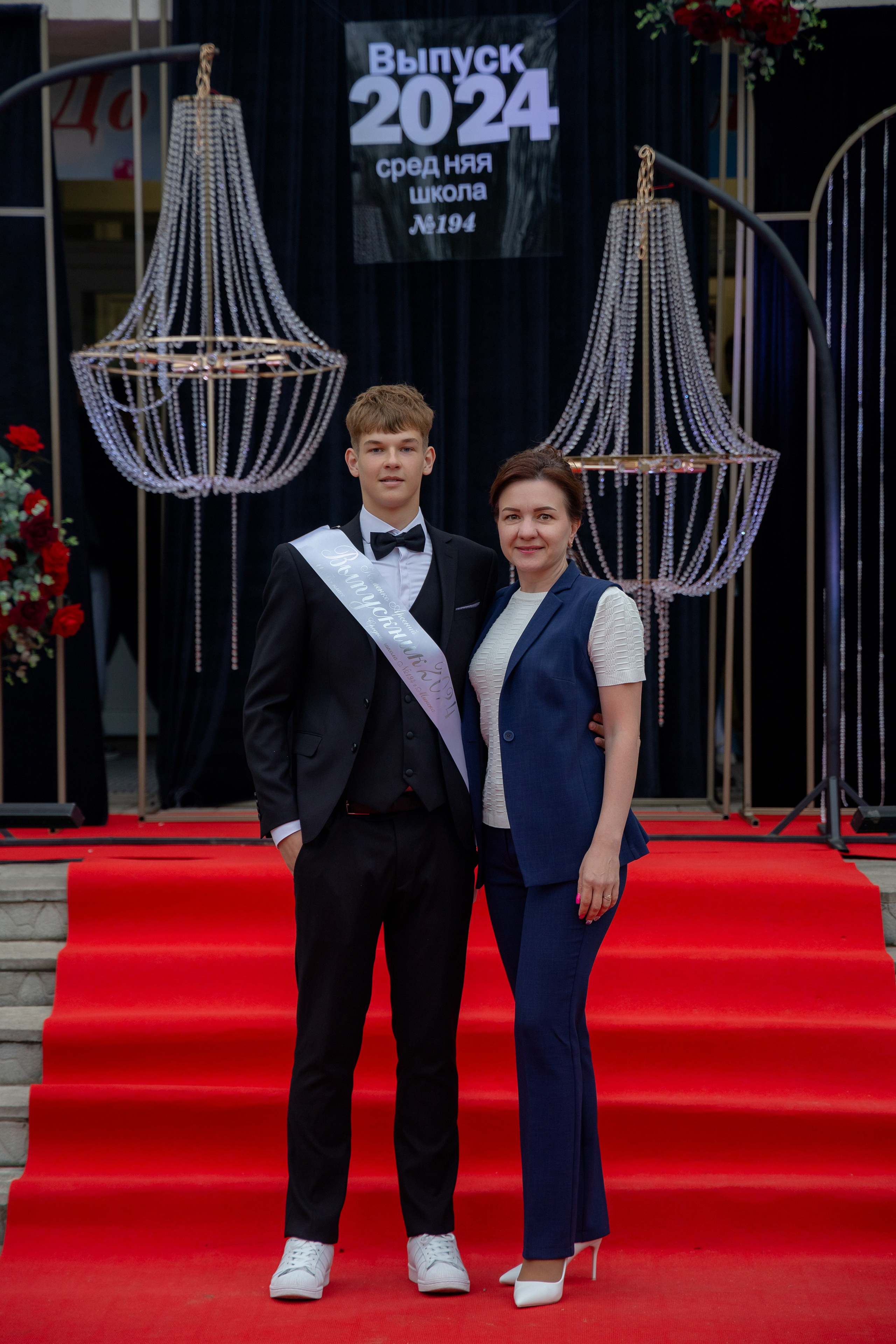 Школьный выпускной 2024 год в Соколе (Минск). Свадебный фотограф в Минске/Беларуси Сергей Спиридонов