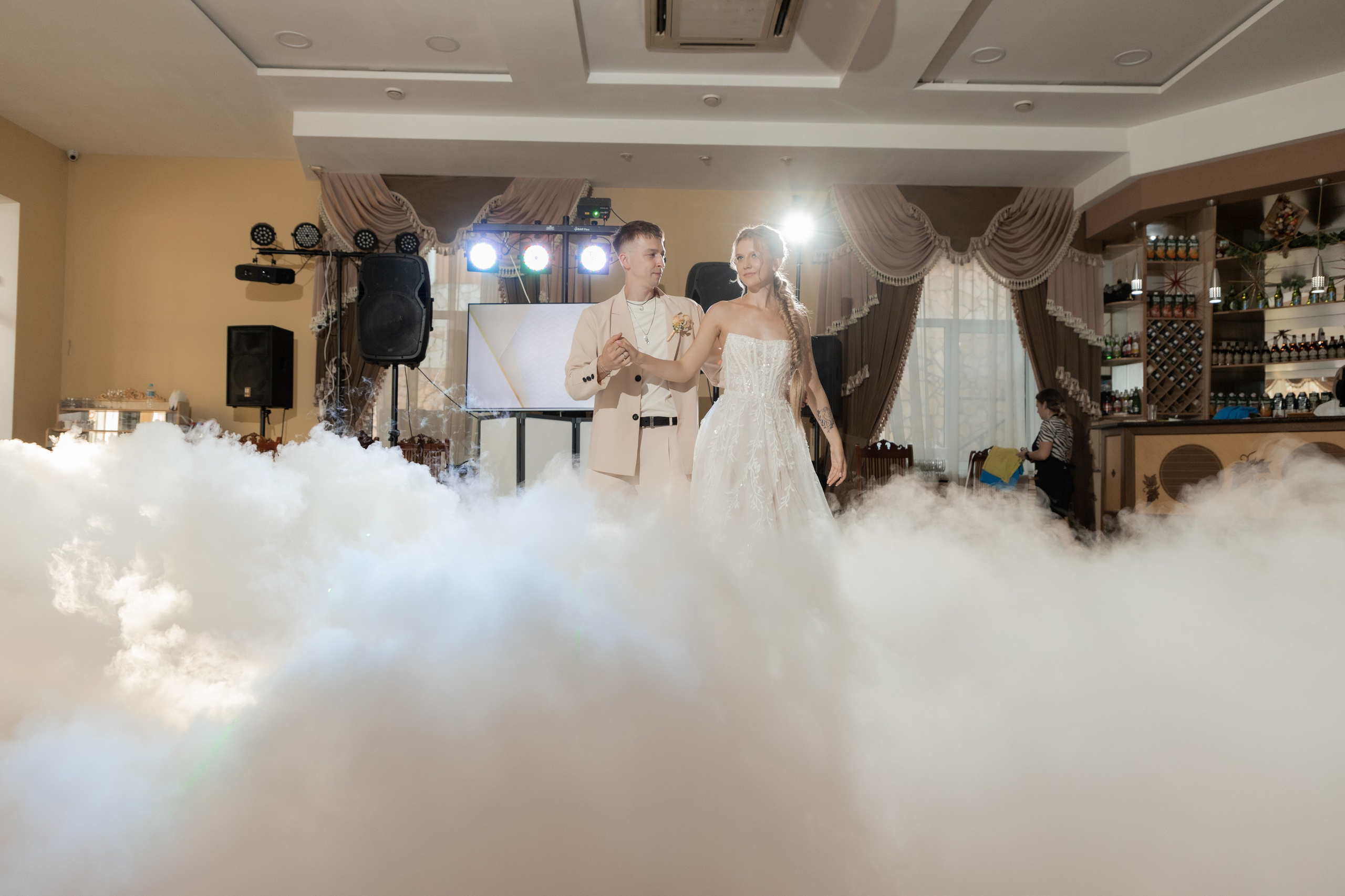 Роман и Александра (банкет). Свадебный фотограф Ангелина Сунгатулина | Саратов | Балаково | Вольск