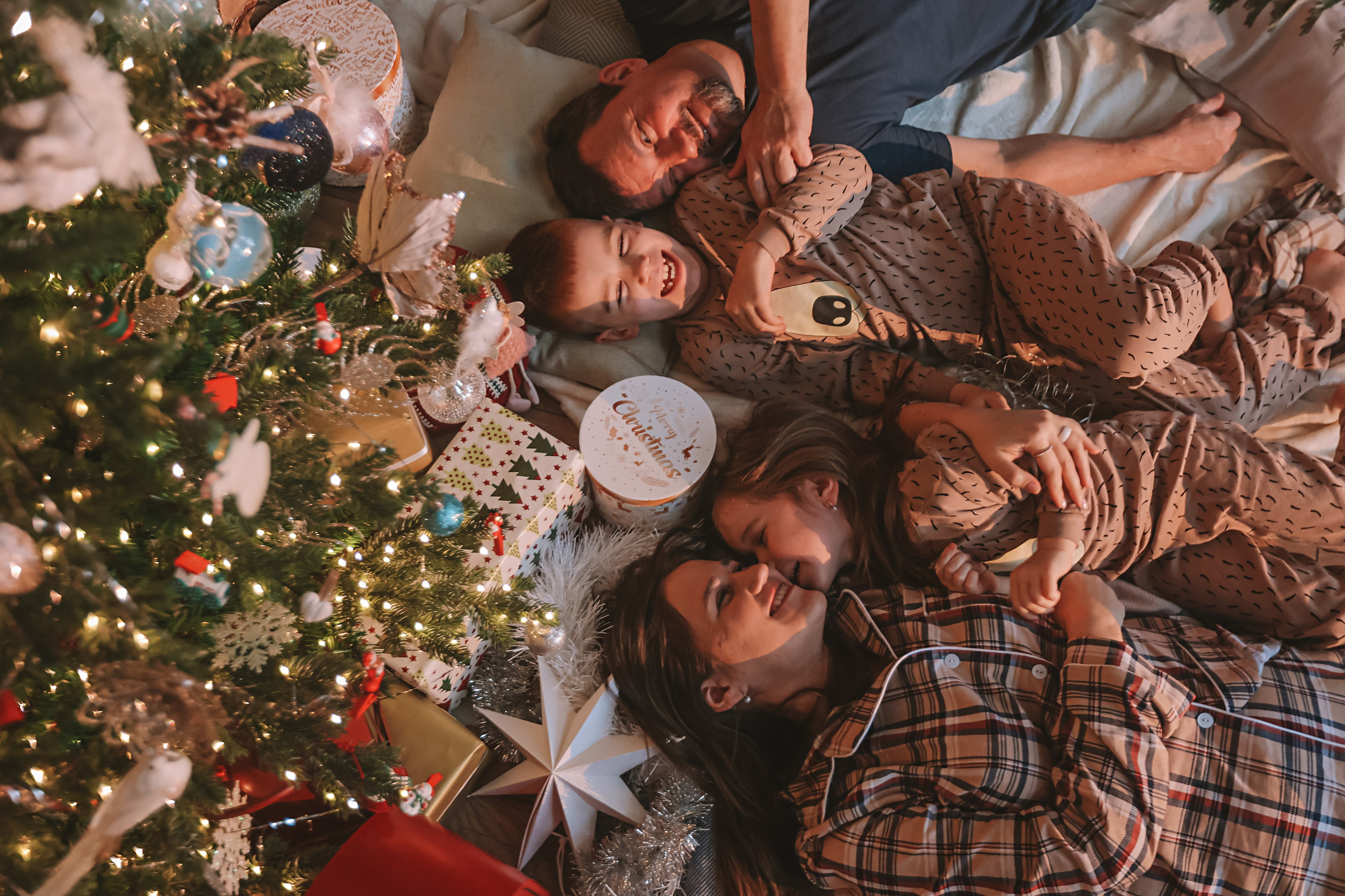 Новогодние традиции. Семейный фотограф Тюмень, фотограф на роды Салмина Мария