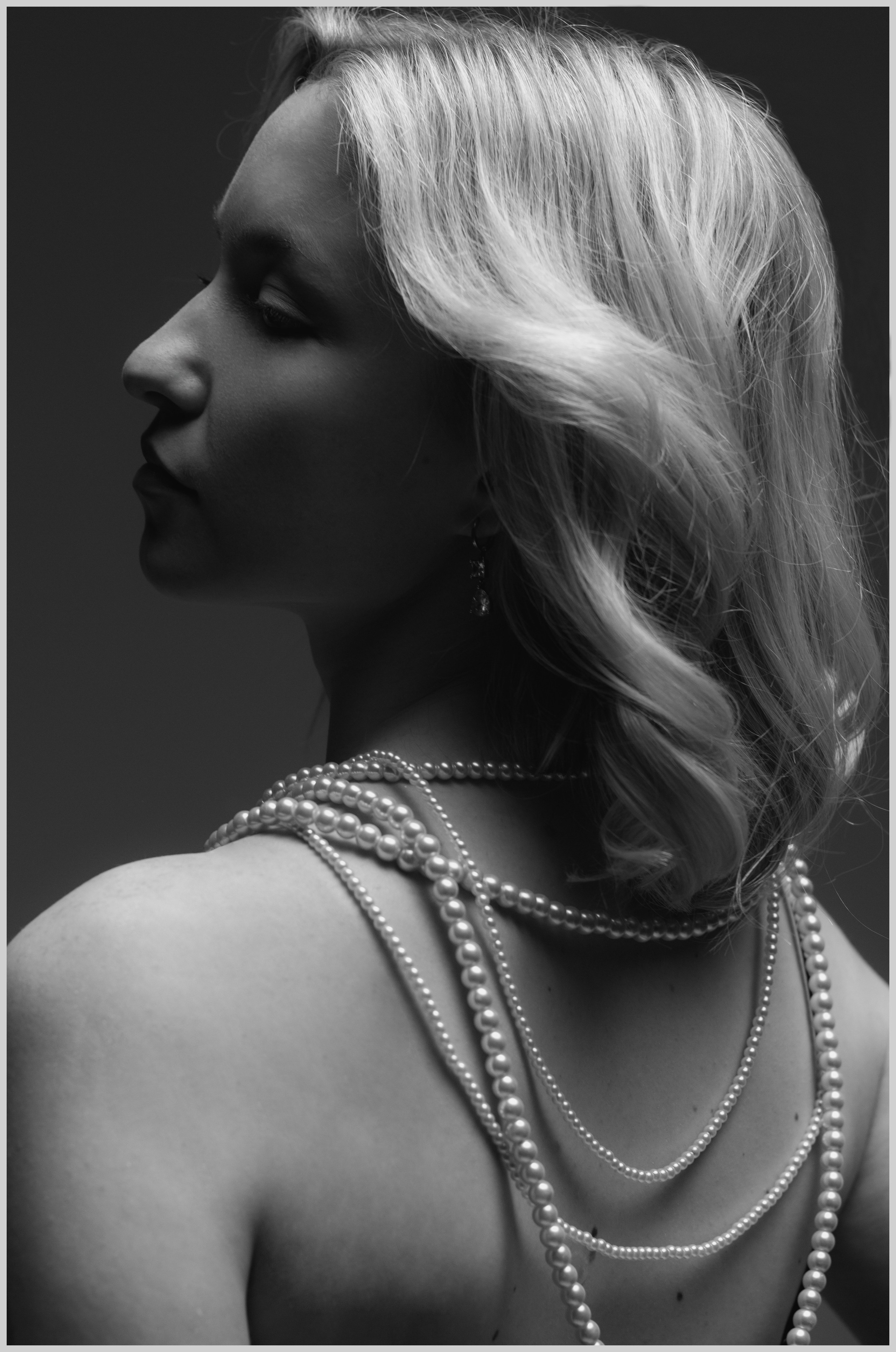 Портретная фотосессия — Ангелина. Портретный фотограф в Орле. Готовые фото за 3 дня! Помощь в позировании. Советы по организации