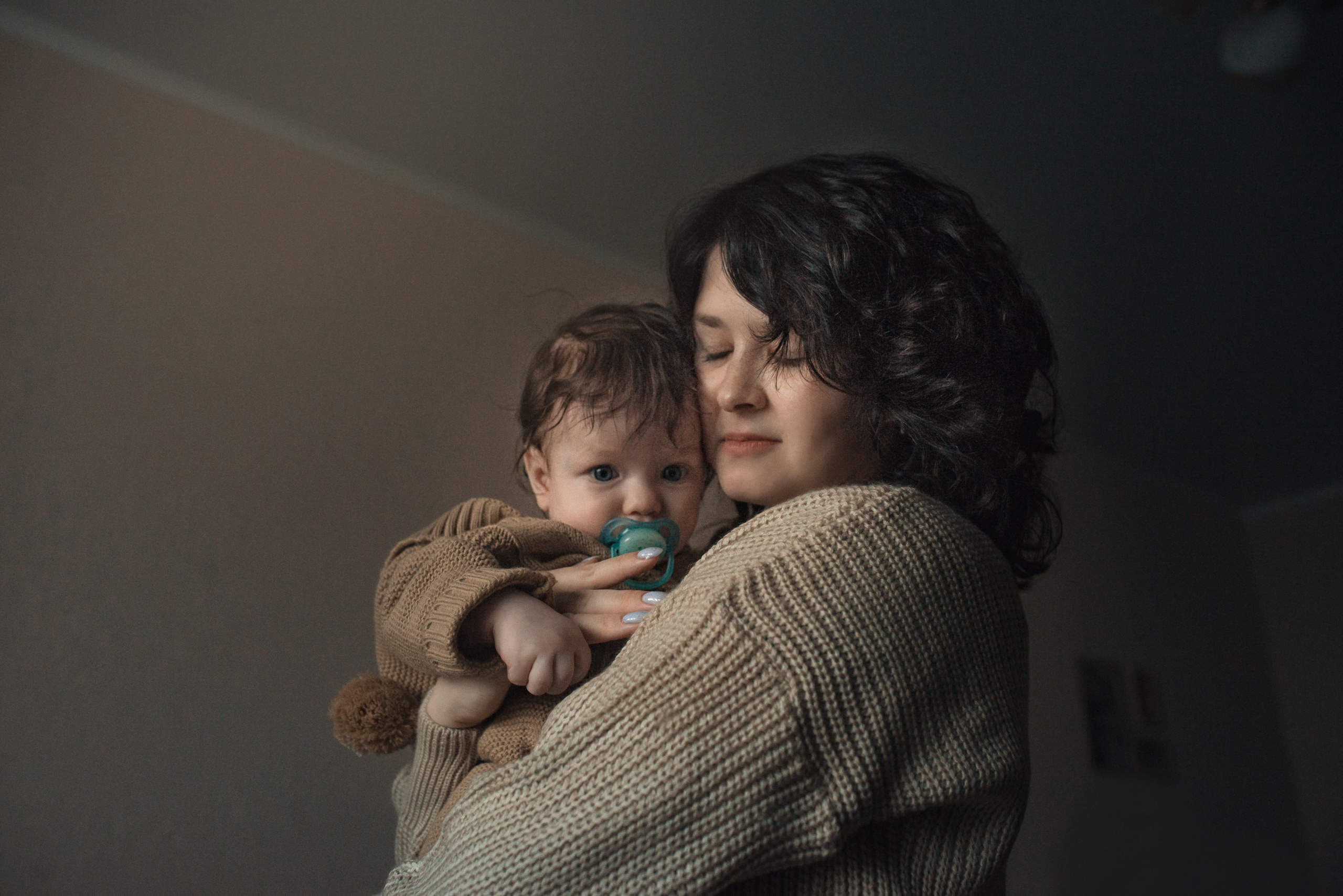 Семья Оксаны и Евгения. Фотограф на крещение в Саратове Марина Грушина