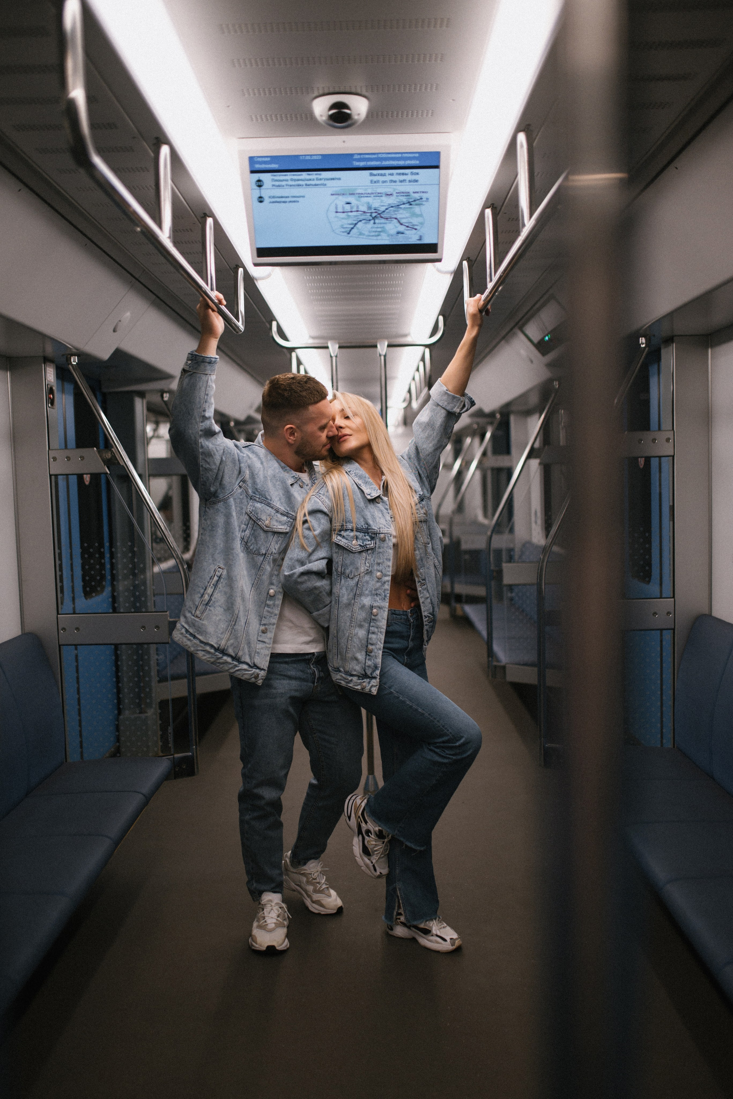 Пройдусь мурашками прямо по нам…. Свадебный фотограф в Минске и Санкт-Петербурге Вероника Аксенова