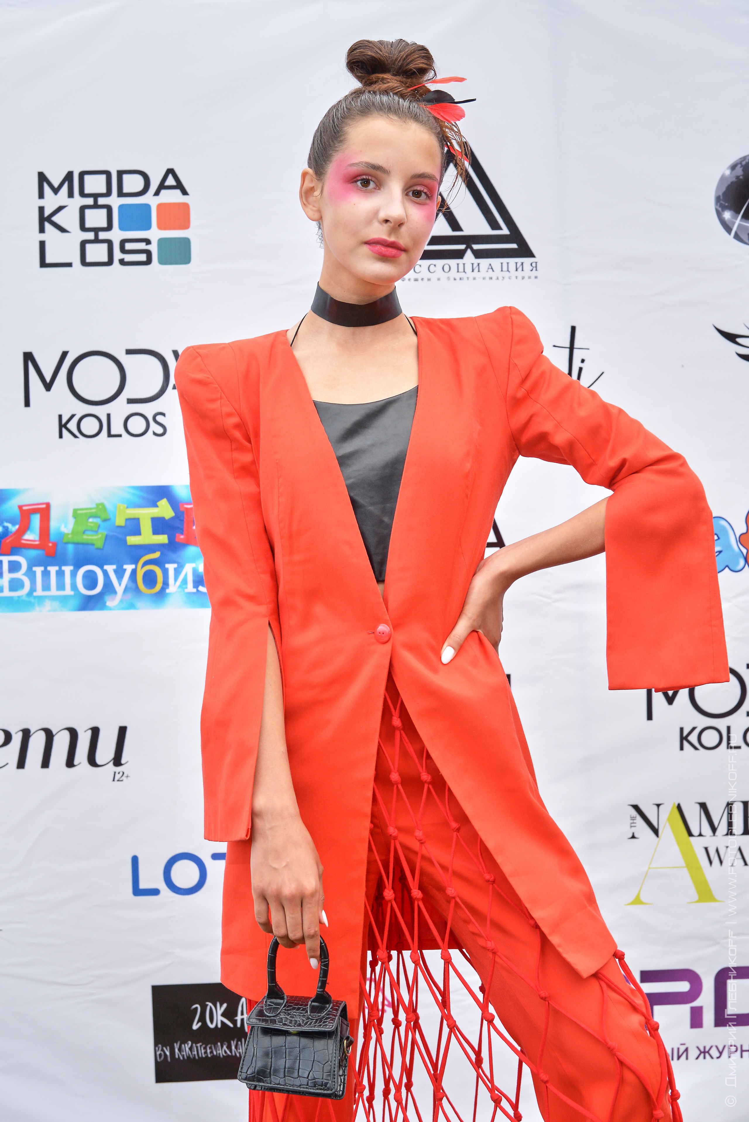 Art fashion project / MODA KOLOS. Showbiz | Fashion | Reportage