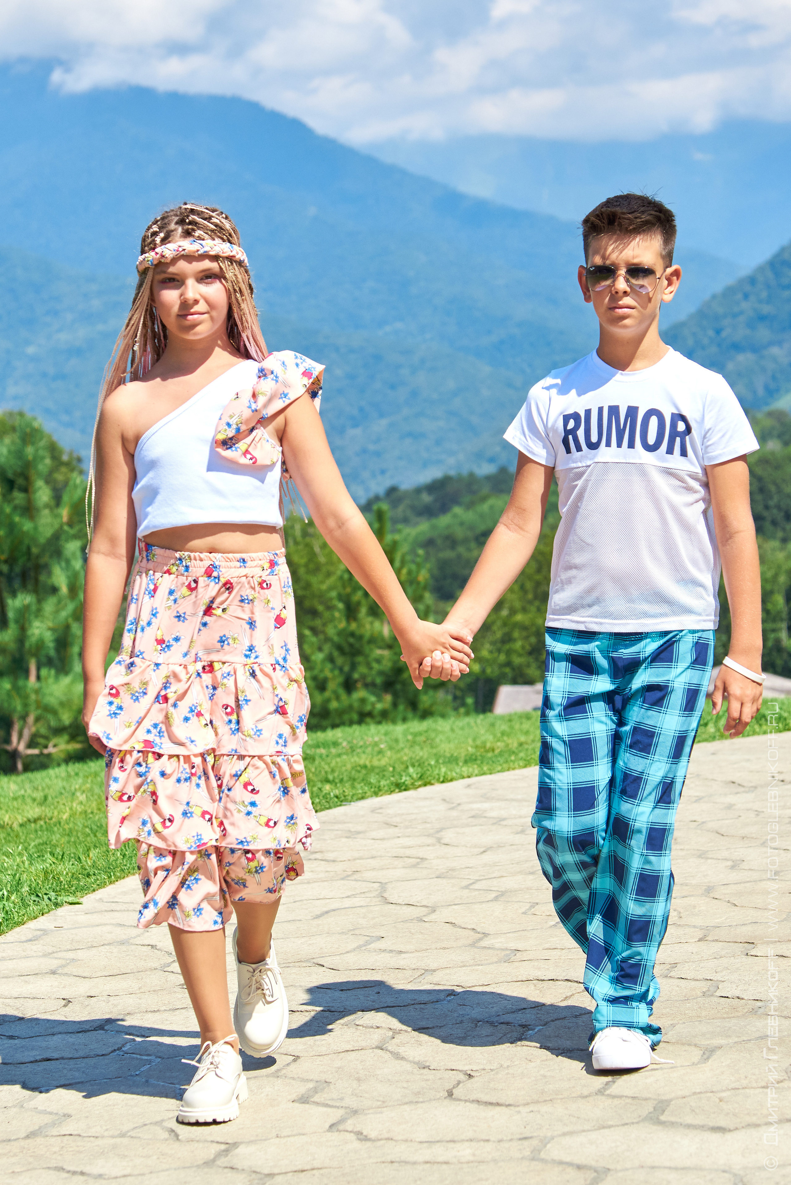 Art fashion project / MODA KOLOS. Showbiz | Fashion | Reportage