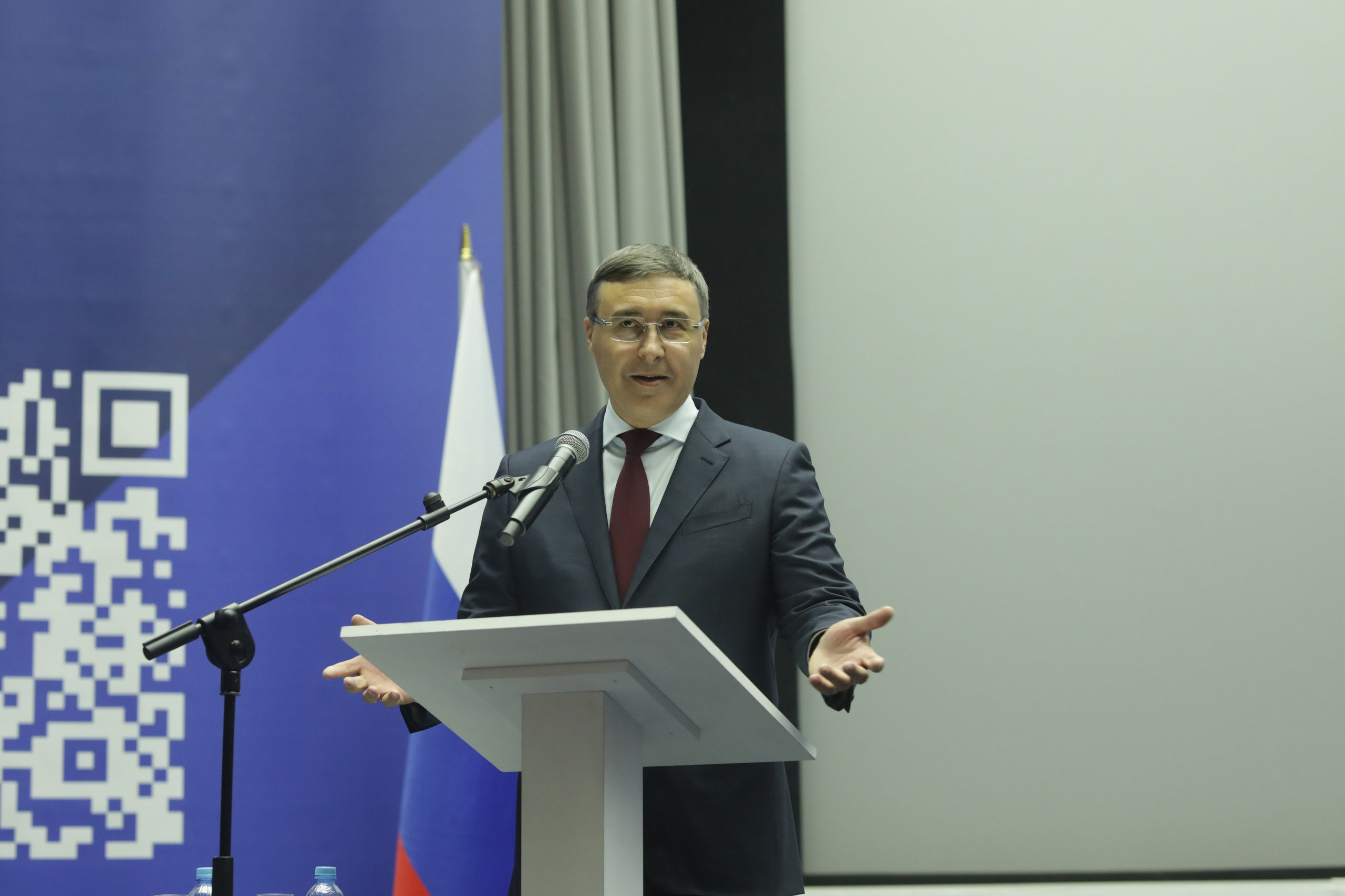 Всероссииский съезд ученых Российской федерации. Art photographer Nino