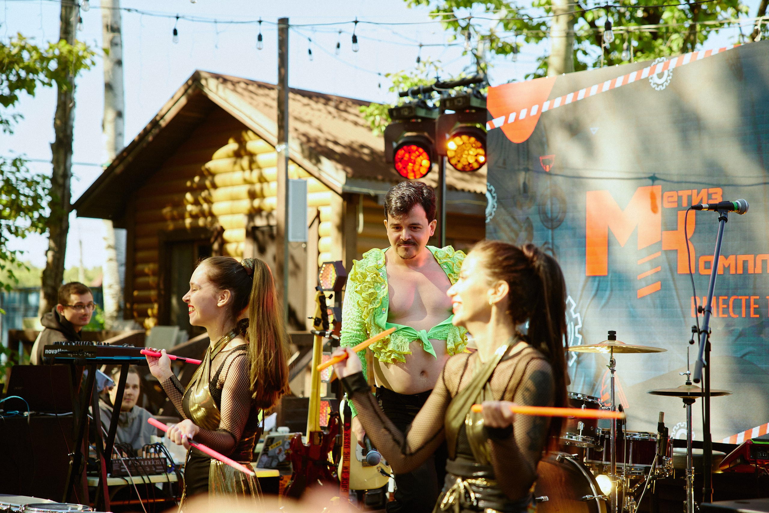 Метиз Комплект 16+. Репортажный фотограф в Хабаровске Николай Соболев