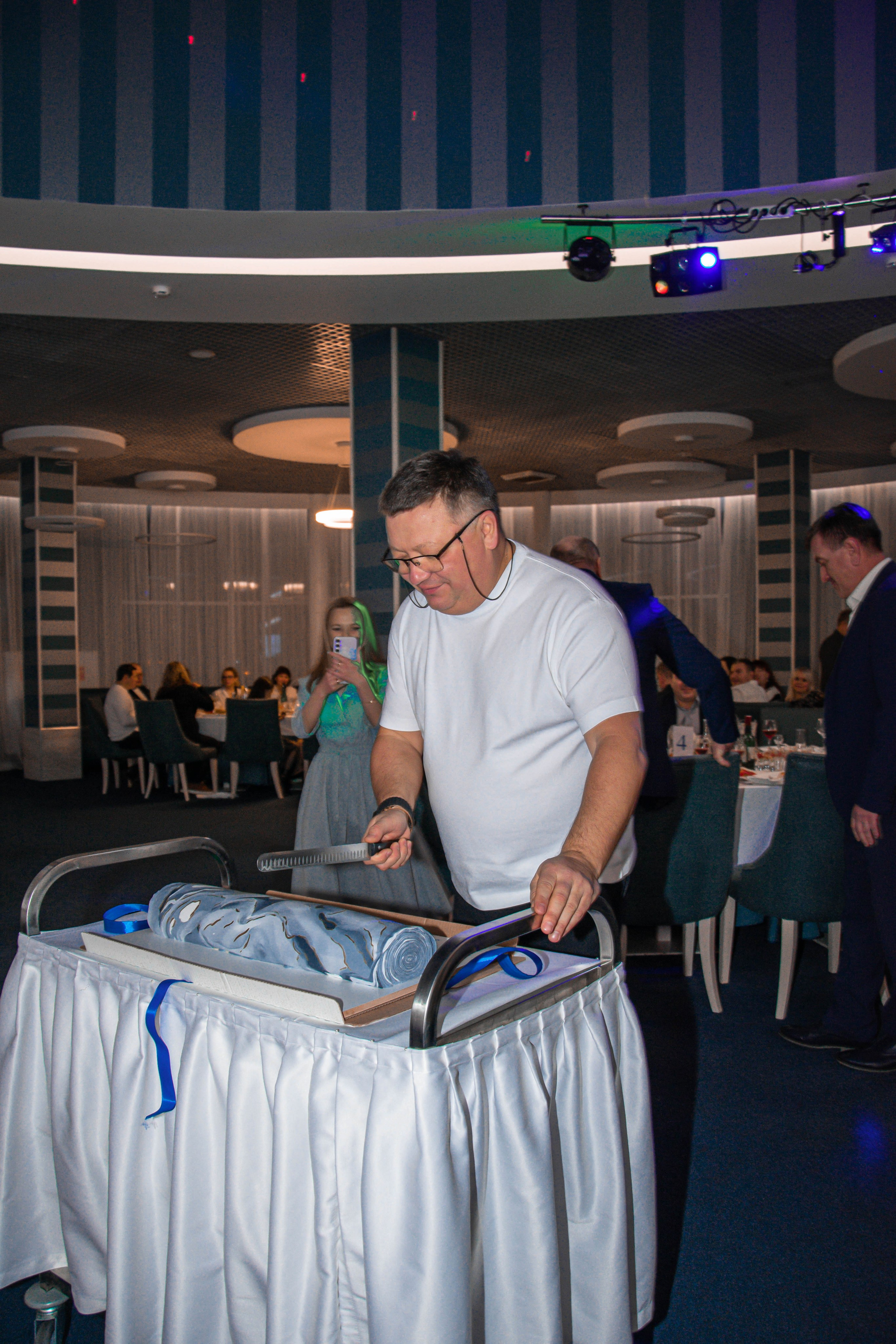 Корпоратив. Женский фотограф в Людиново и Киров