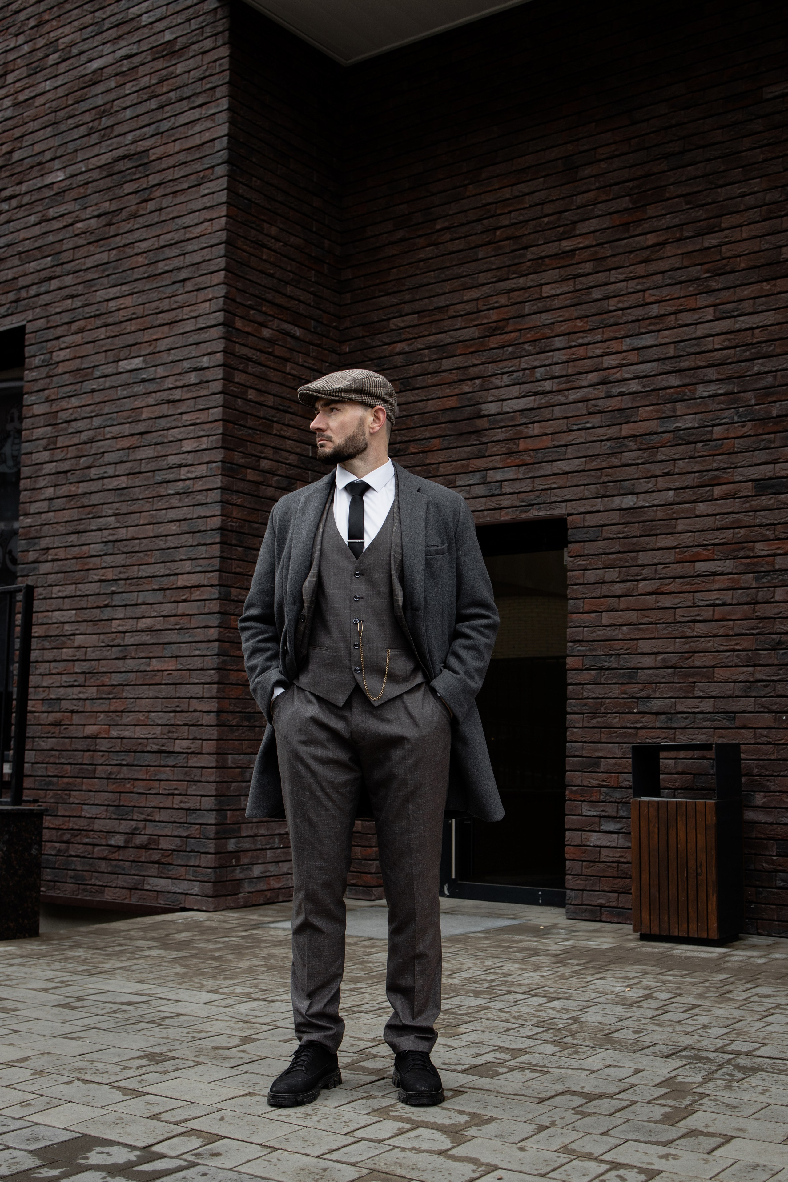 Ivan Leokhin. Фотограф Челябинск Эвелина Ганага, съемка для бизнеса и маркетплейсов