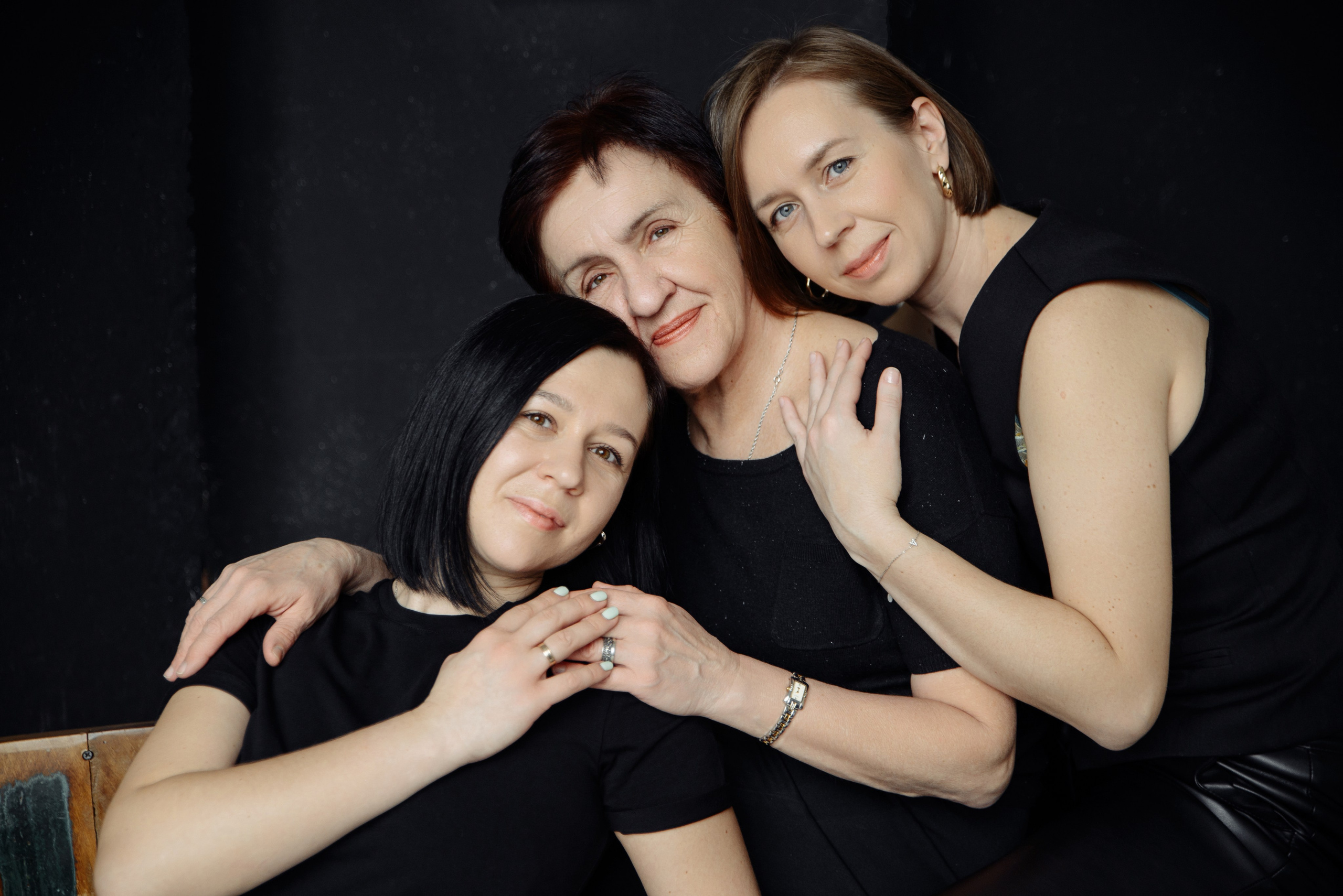 Семейная фотосессия в студии. Свадебный фотограф Регина Клименко Москва, Московская область