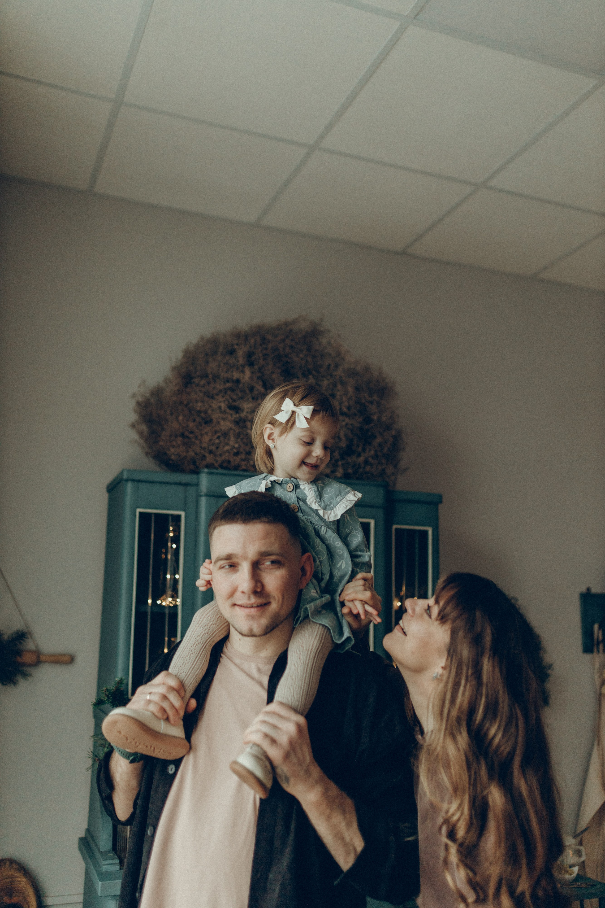 Алла, Кирилл и Катюша. Семейный фотограф и фотограф на роды в Ростове-на-Дону Мухина Виктория