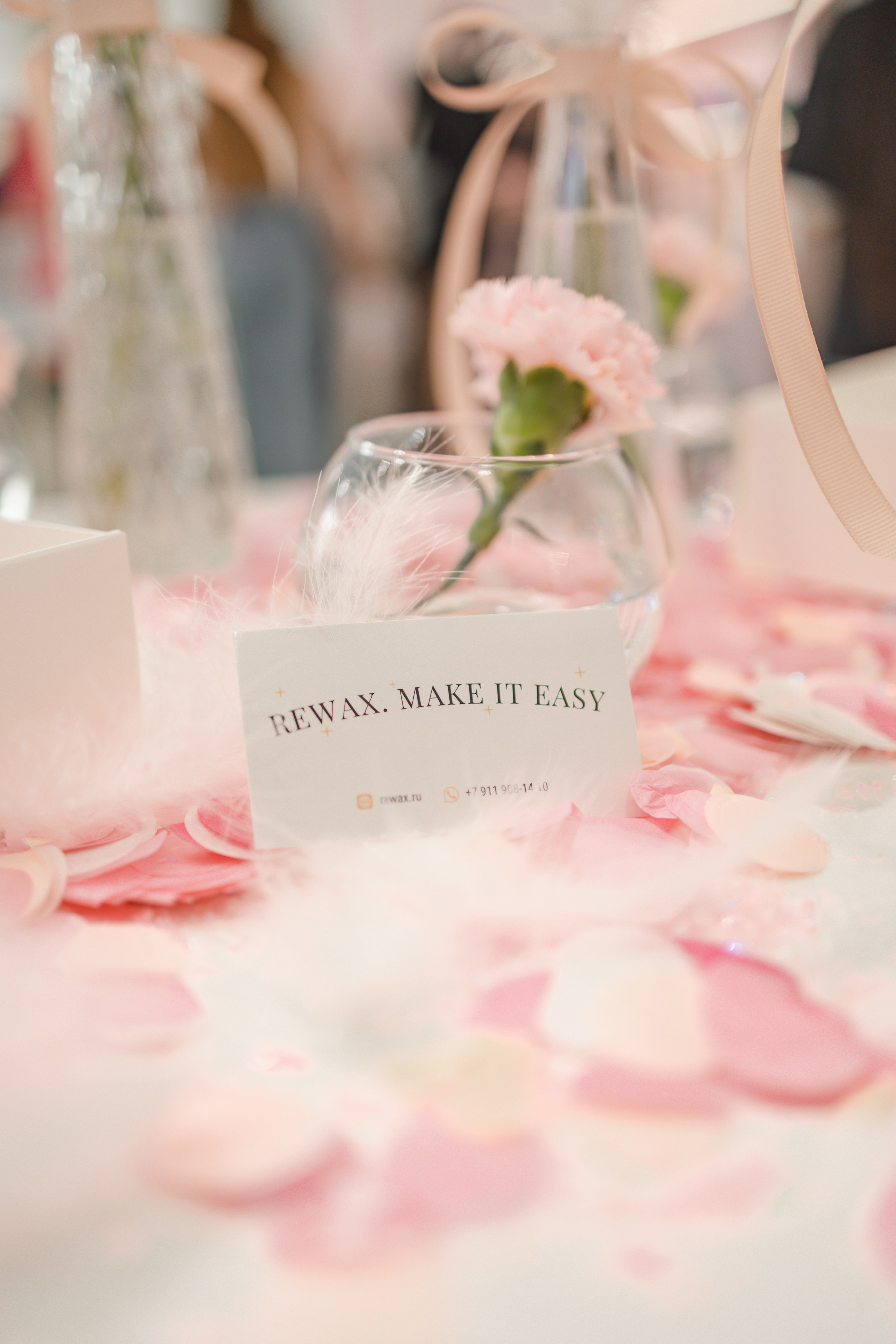 Rewax открытие Кирочная. Репортажный и портретный фотограф в Санктпетербурге. Видиосъемка мероприятий в Санкт-Петербурге