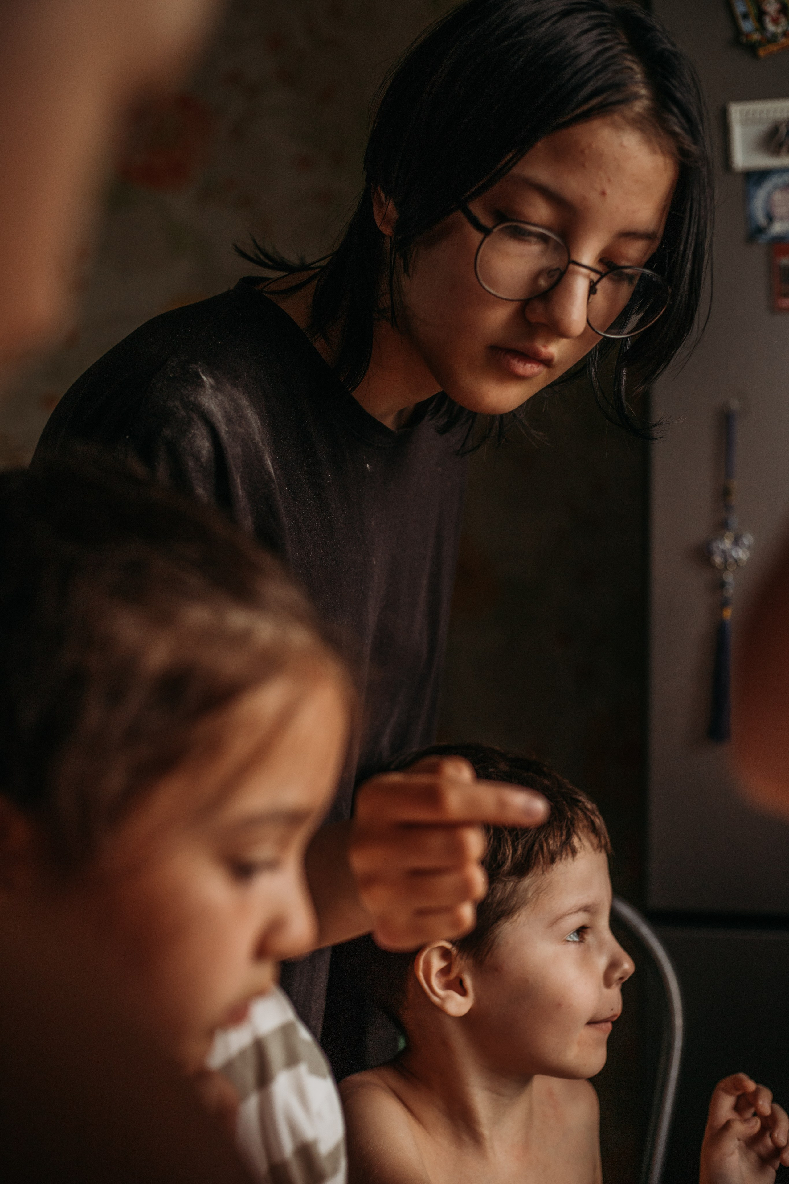 Домашняя фотосессия моей семьи. Венера Гайн. Репортажный фотограф  Тюмень. Обучение фотографии с 0
