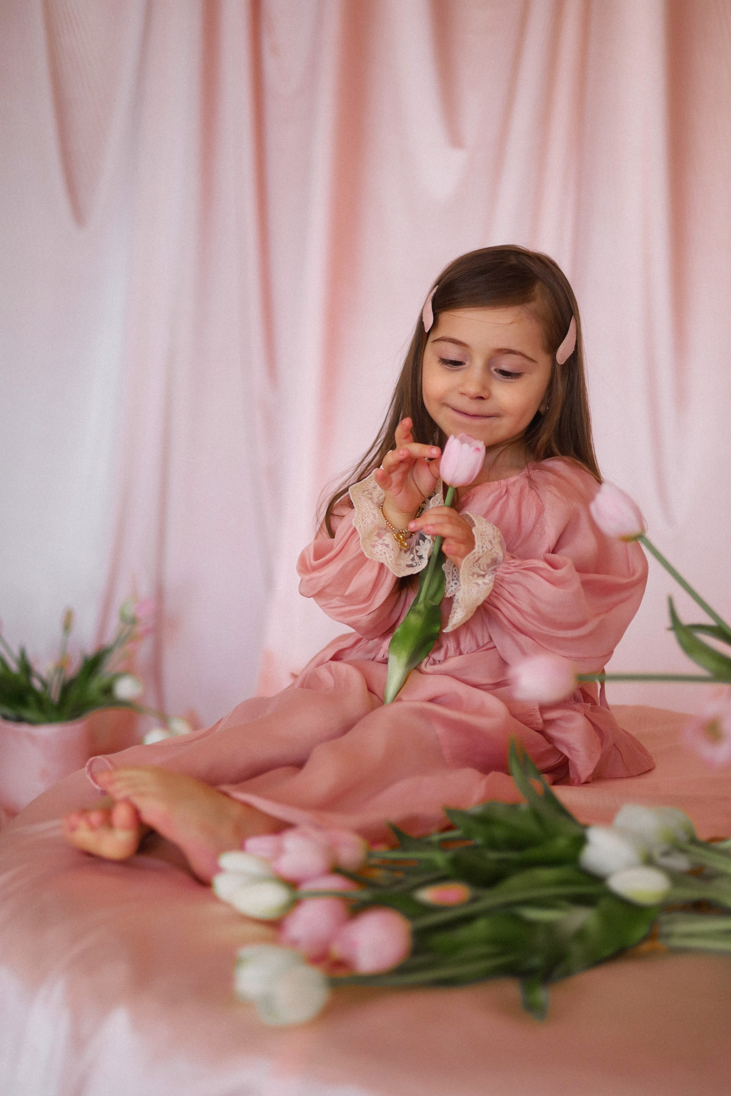 A girl in flowers. Ксения Исакова — фотограф Кострома