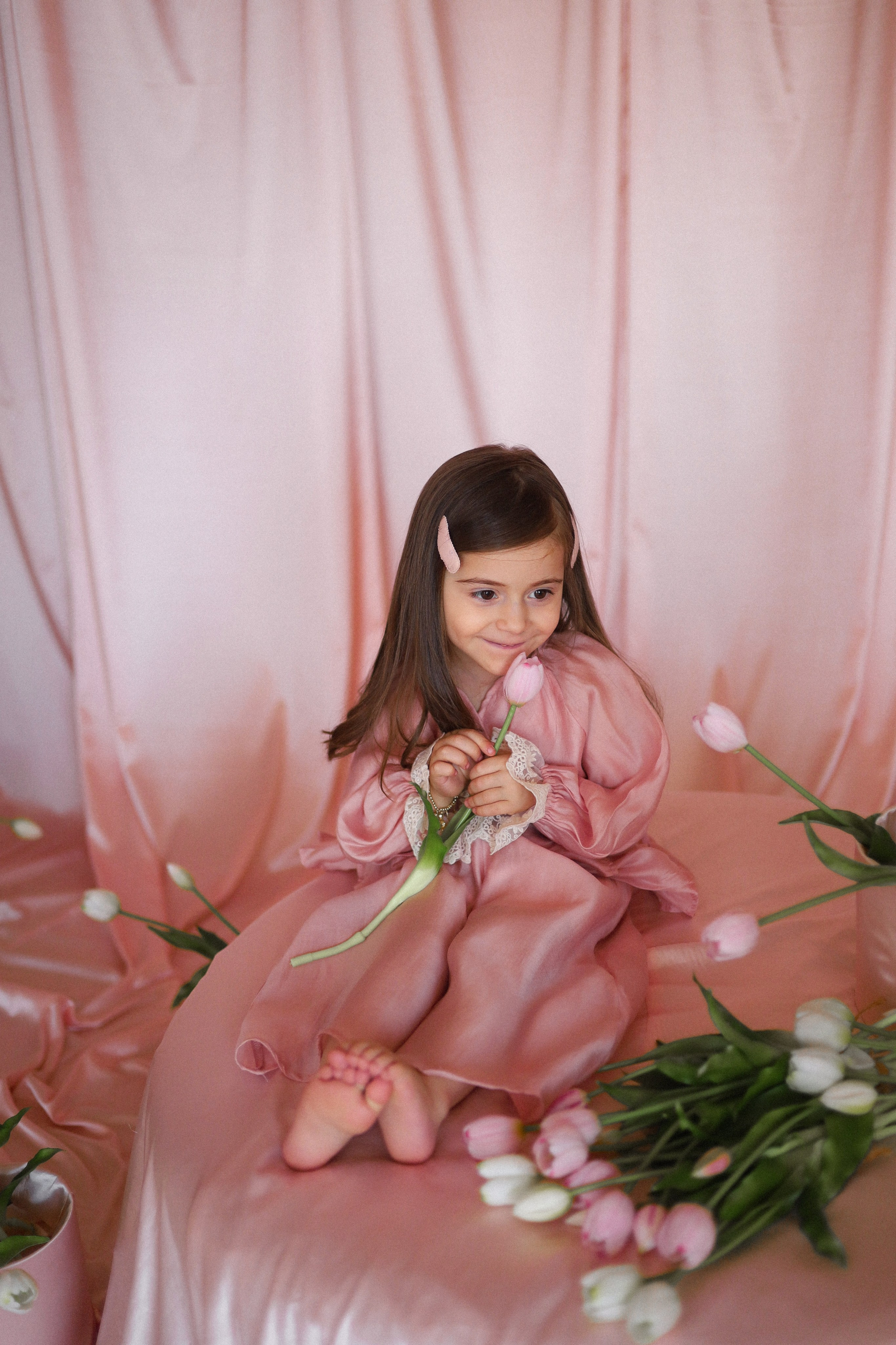 A girl in flowers. Ксения Исакова — фотограф Кострома