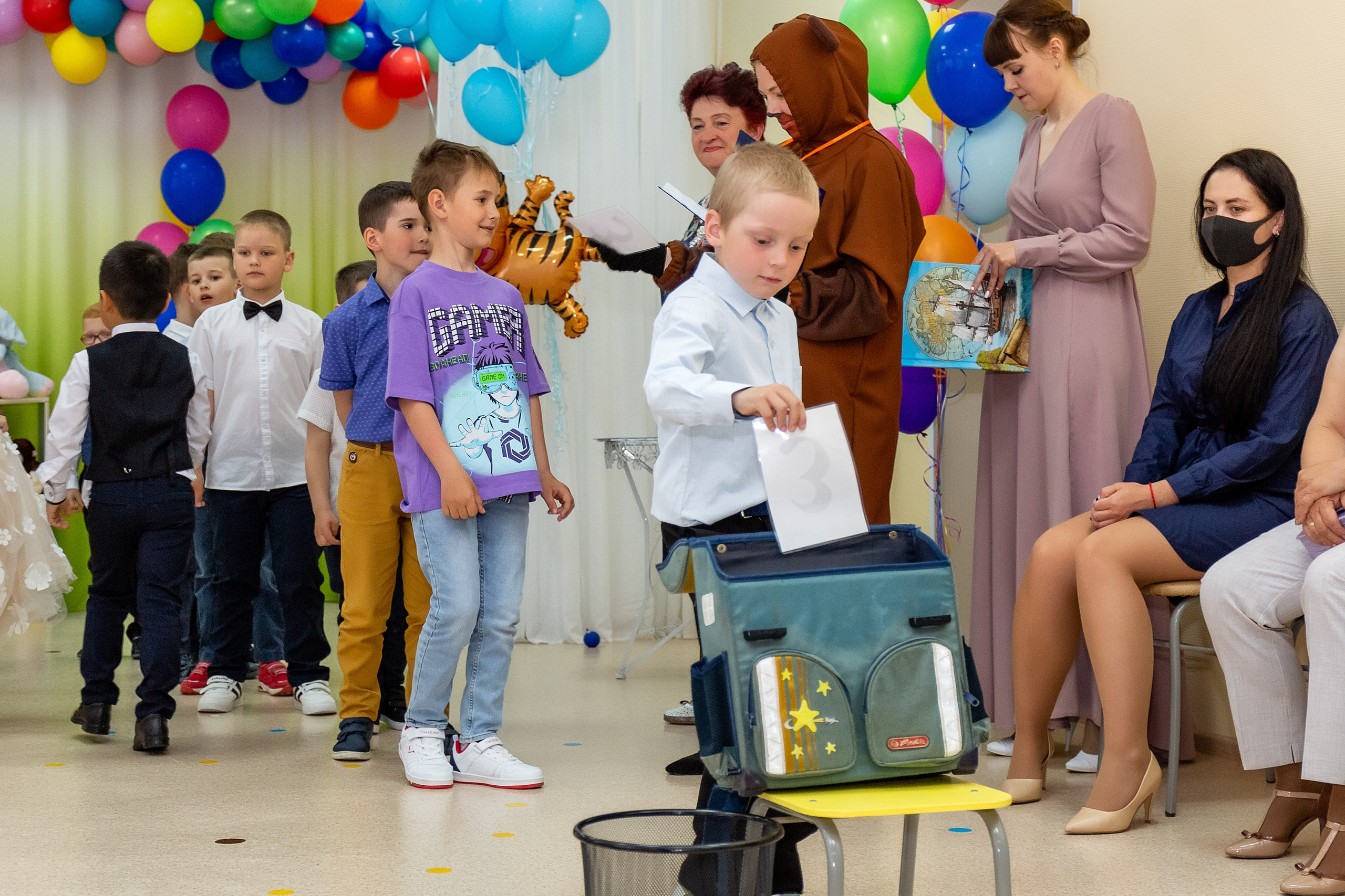 Выпускной. Детский сад «Тигрёнок». Стильный выпускной альбом Владивосток фотограф Вероника Мигачева