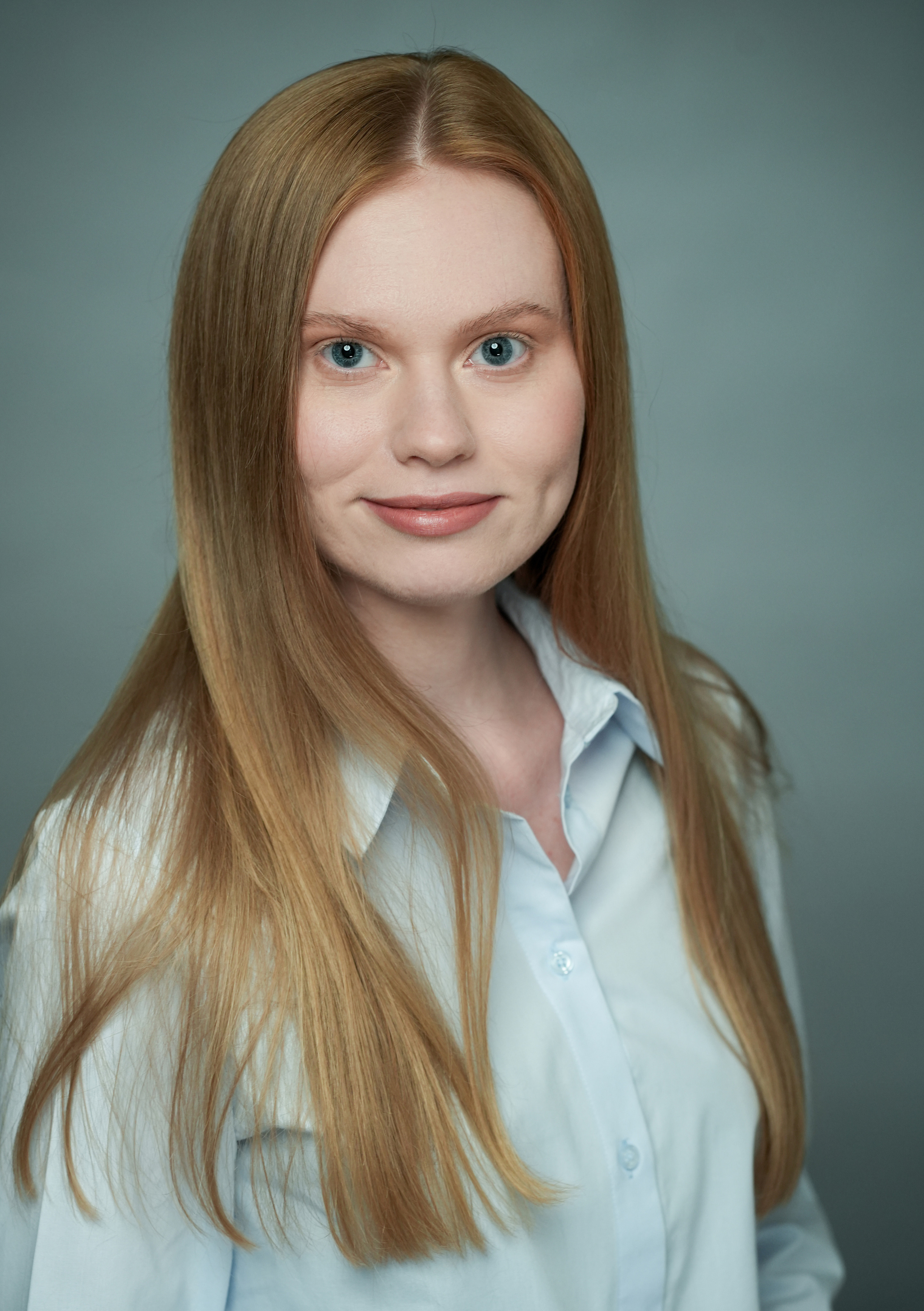 Александра Щедролюбова актриса. Портретная съемка в Москве, студийный фотограф Игорь Фомин