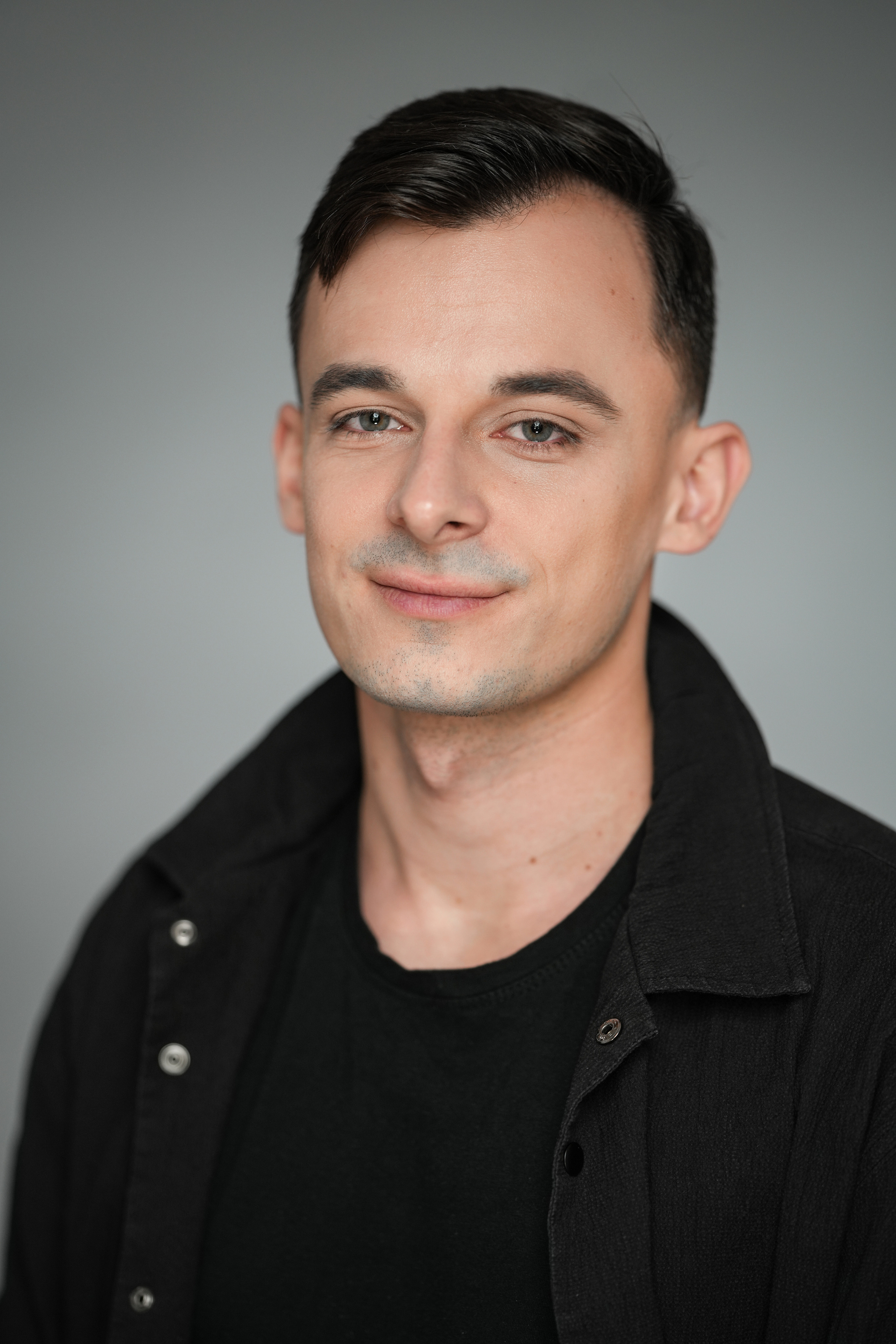 Данил Благо актерское портфолио. Портретная съемка в Москве, студийный фотограф Игорь Фомин