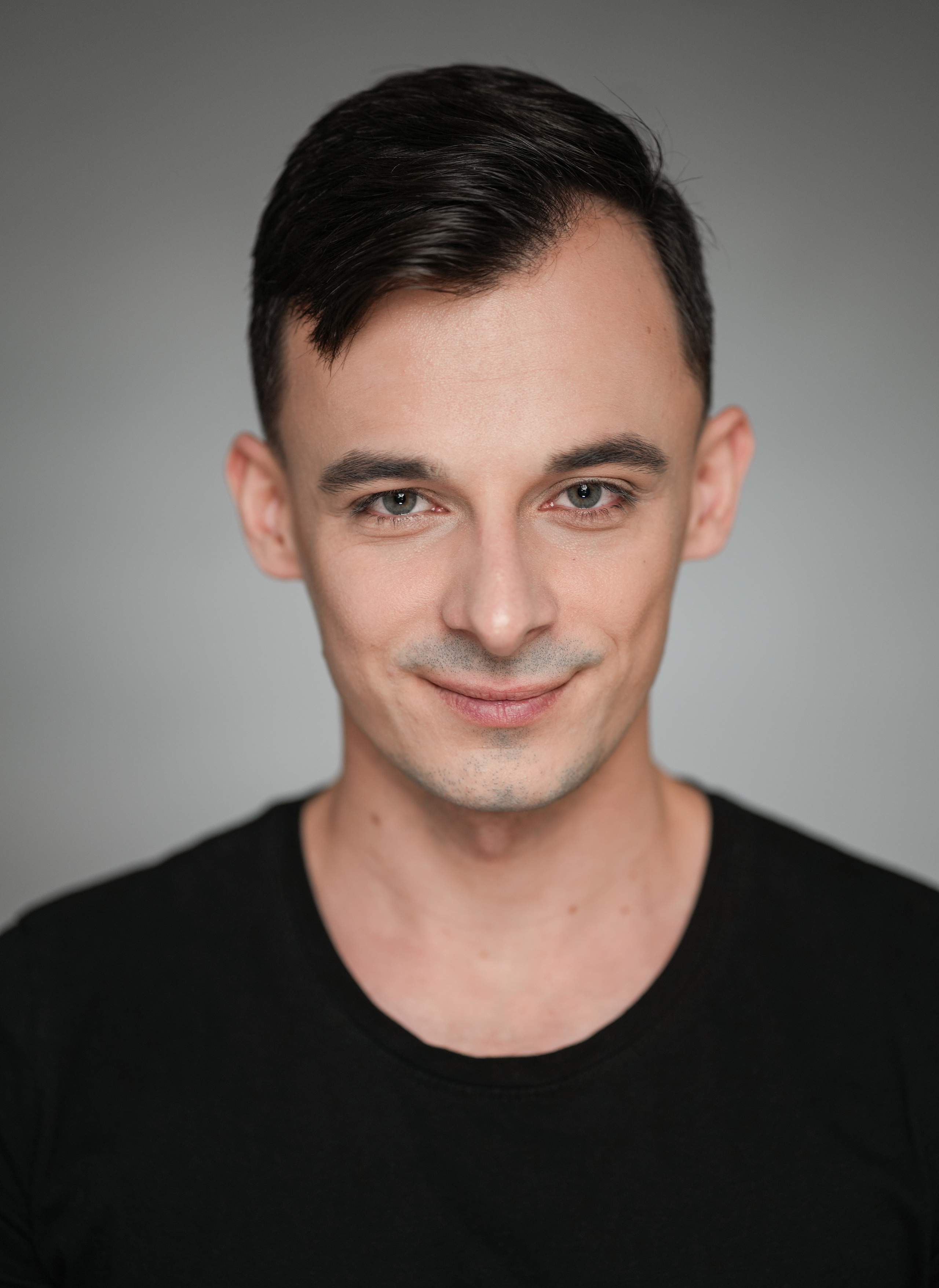 Данил Благо актерское портфолио. Портретная съемка в Москве, студийный фотограф Игорь Фомин