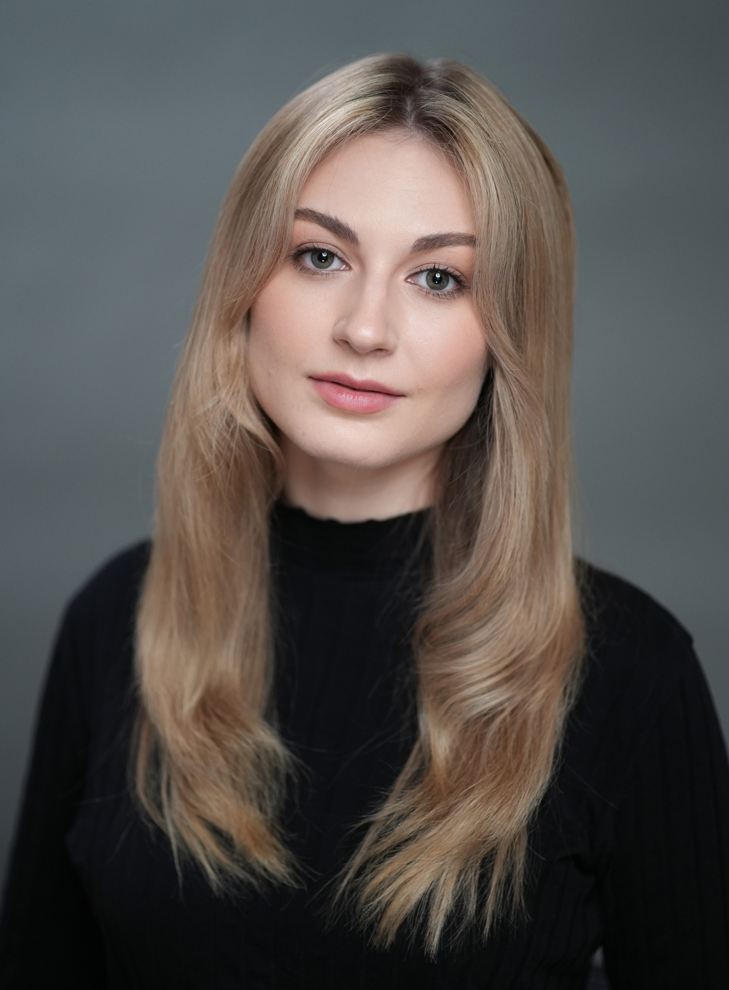 Актриса Валерия Татарникова. Портретная съемка в Москве, студийный фотограф Игорь Фомин
