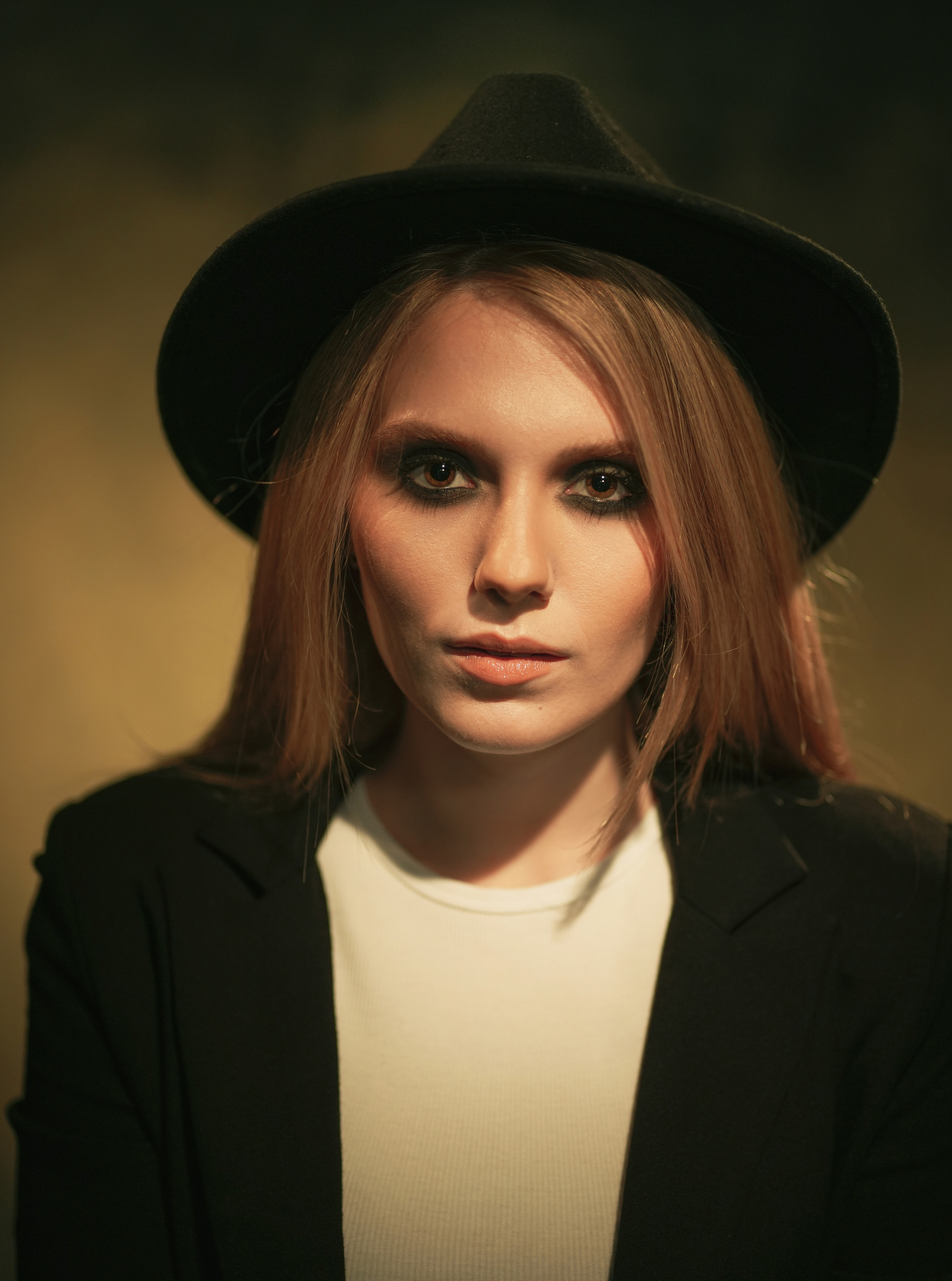 Анастасия Ровенских актриса. Портретная съемка в Москве, студийный фотограф Игорь Фомин