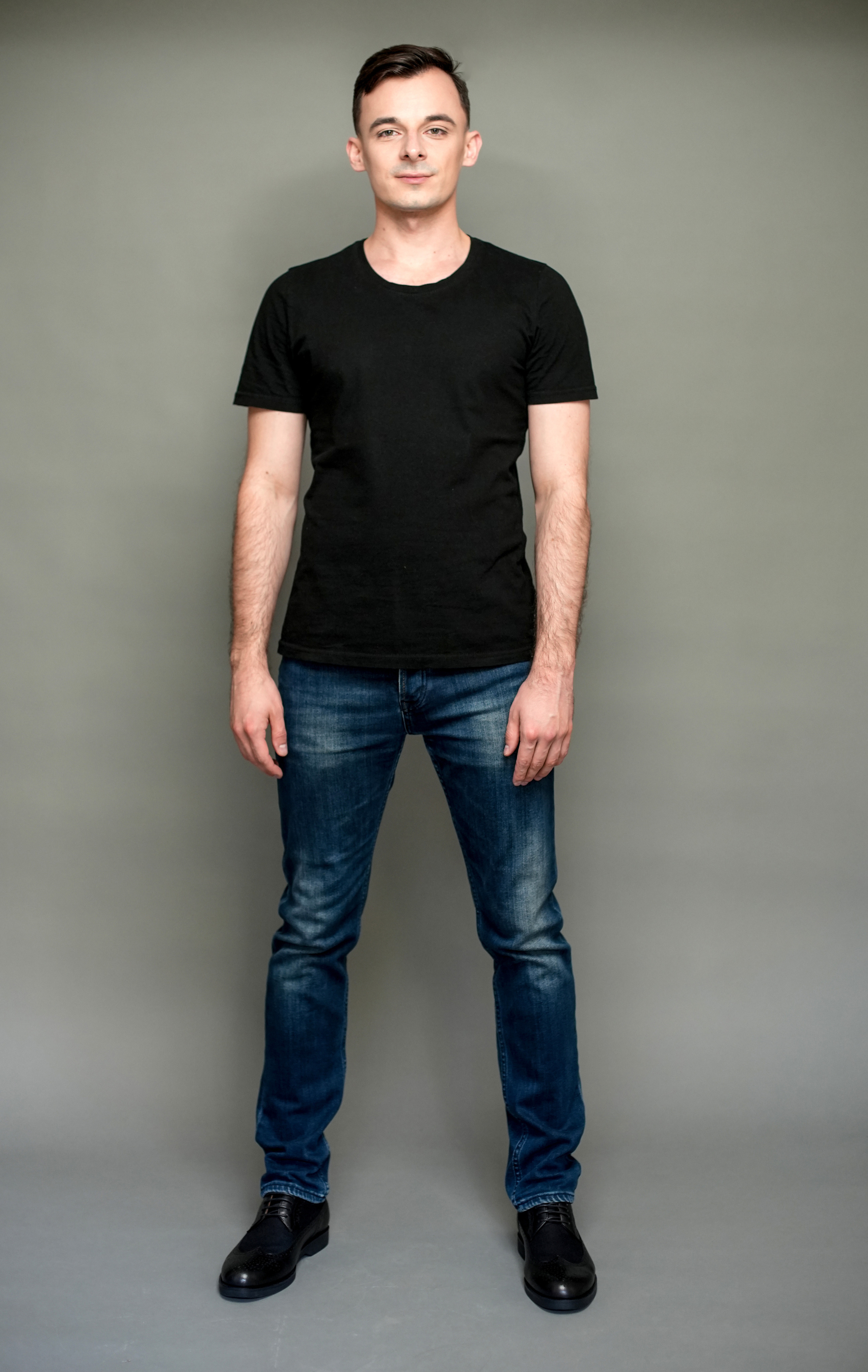 Данил Благо актерское портфолио. Портретная съемка в Москве, студийный фотограф Игорь Фомин