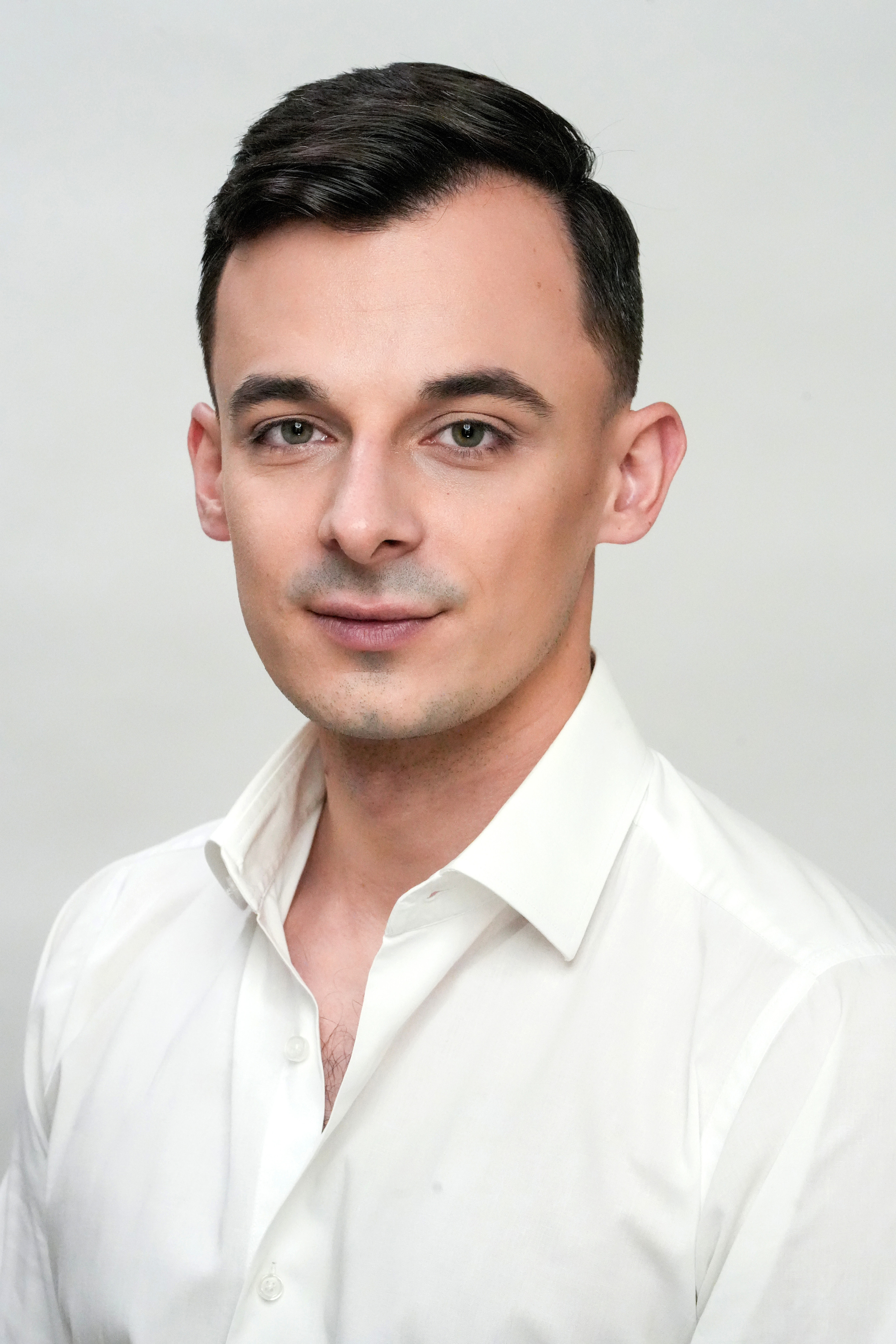 Данил Благо актерское портфолио. Портретная съемка в Москве, студийный фотограф Игорь Фомин