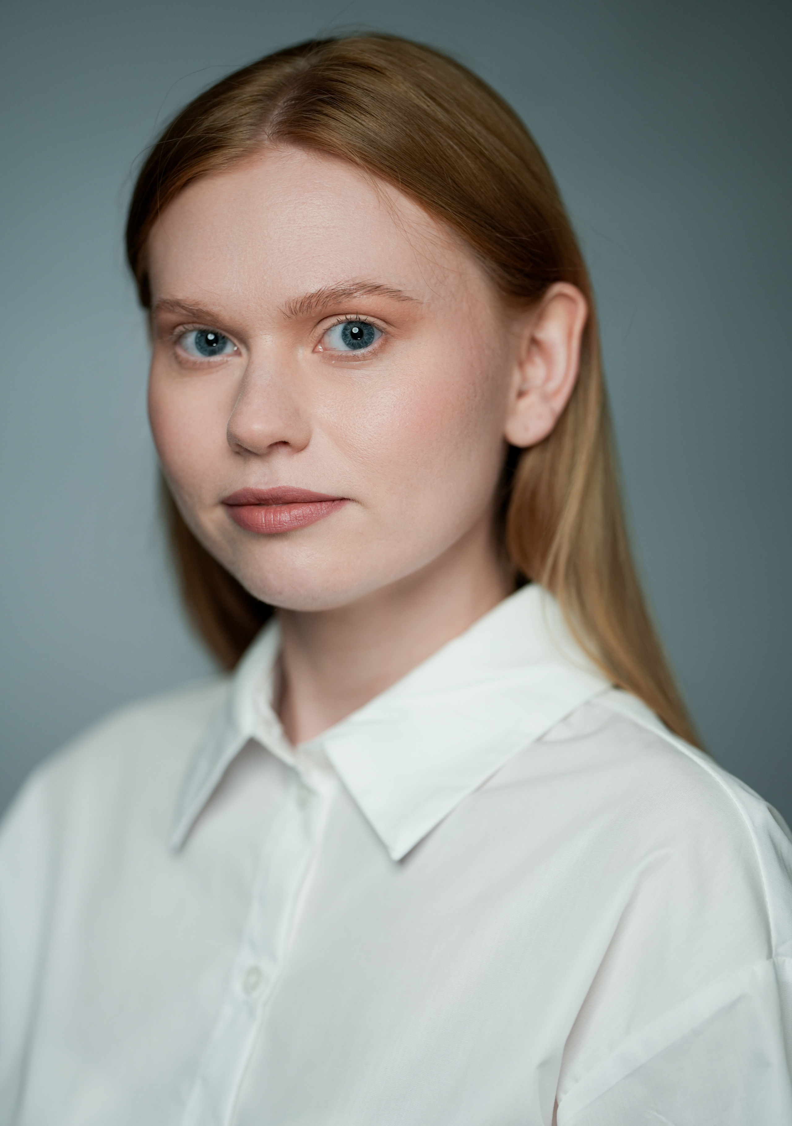 Александра Щедролюбова актриса. Портретная съемка в Москве, студийный фотограф Игорь Фомин