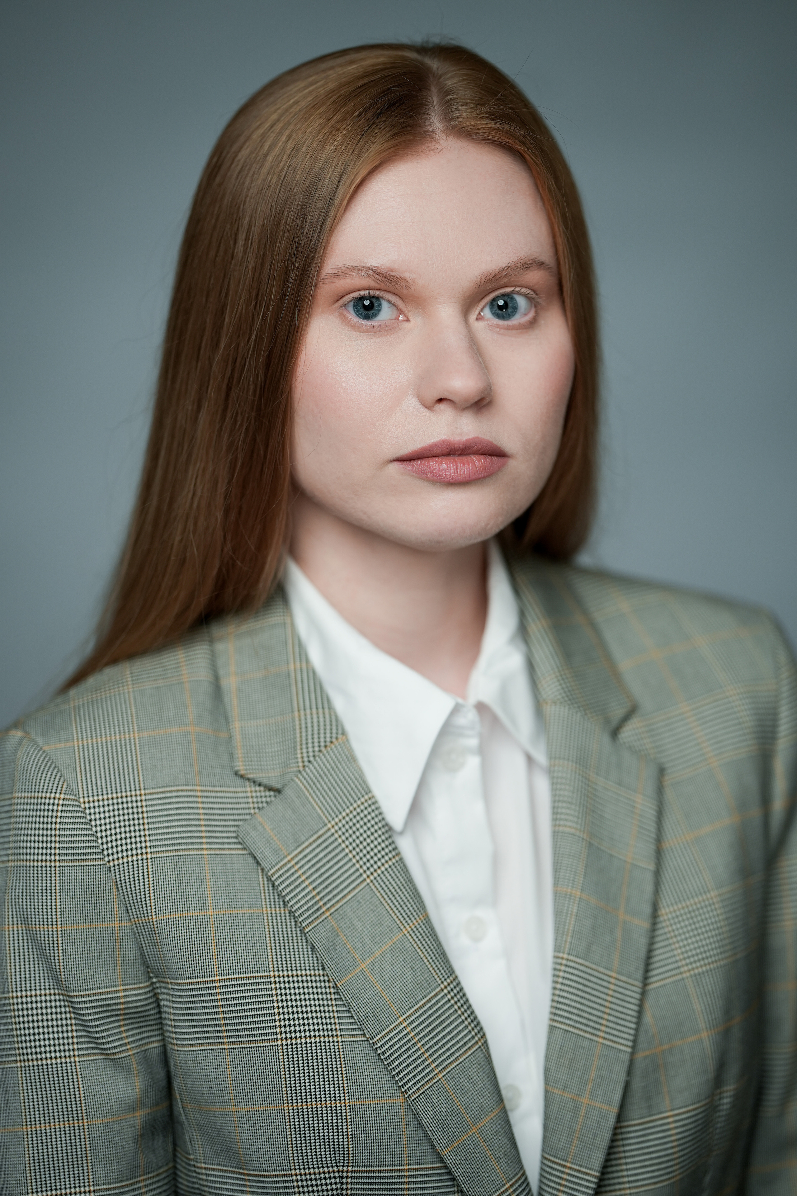 Александра Щедролюбова актриса. Портретная съемка в Москве, студийный фотограф Игорь Фомин