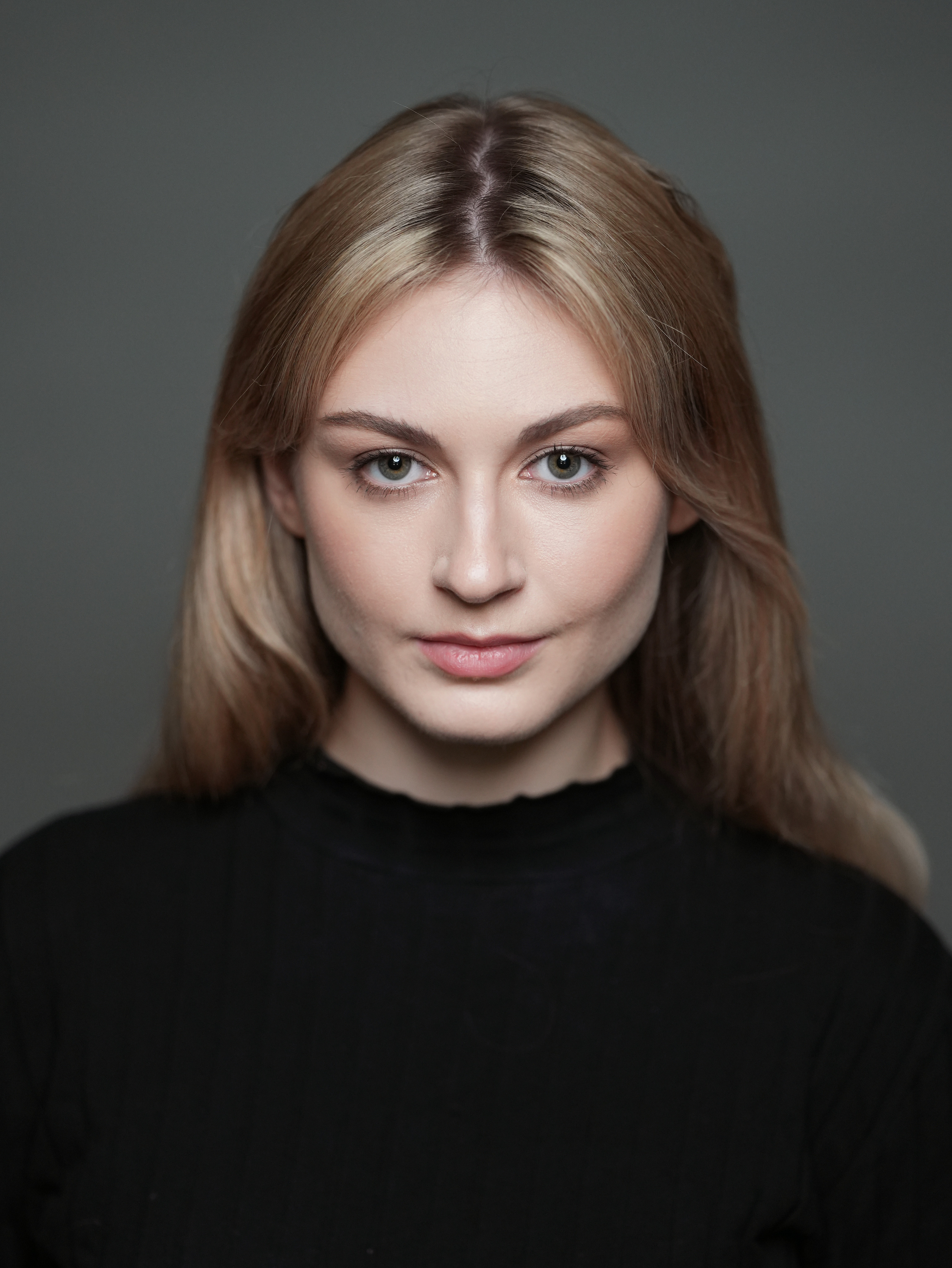 Актриса Валерия Татарникова. Портретная съемка в Москве, студийный фотограф Игорь Фомин