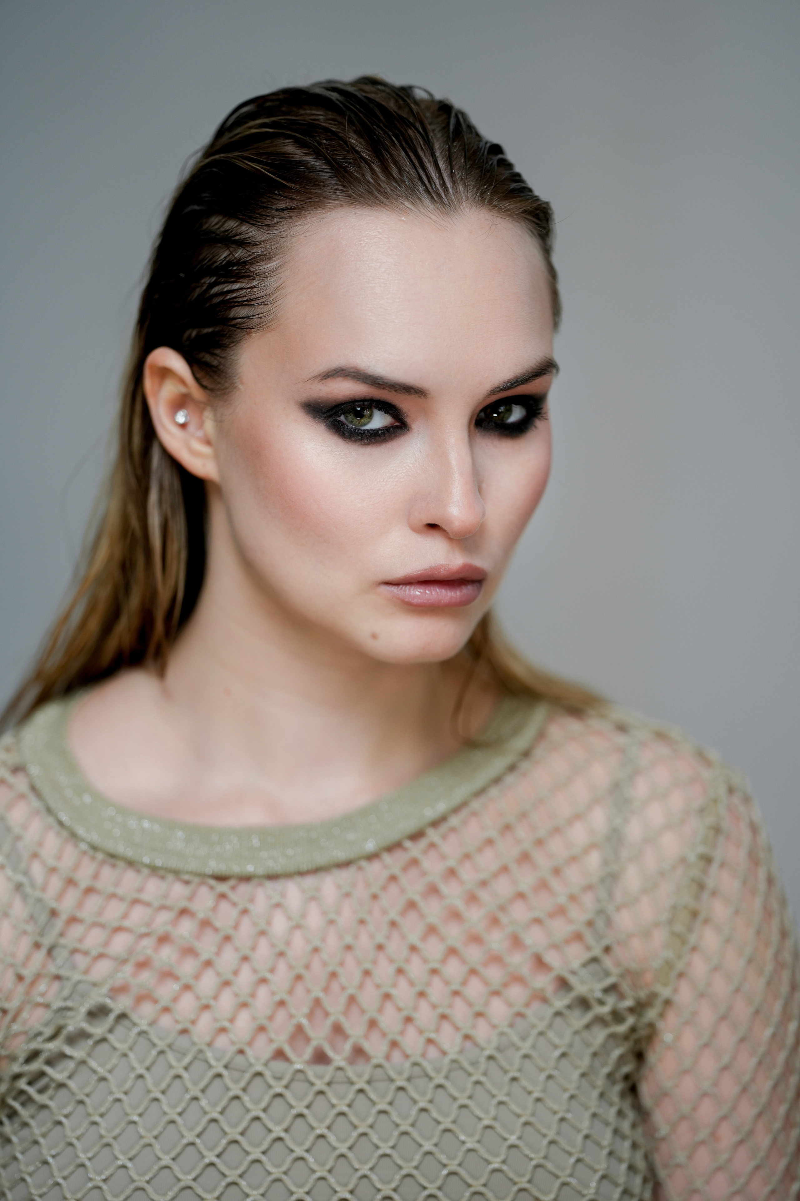 Даша Севостьянова актерское портфолио. Портретная съемка в Москве, студийный фотограф Игорь Фомин