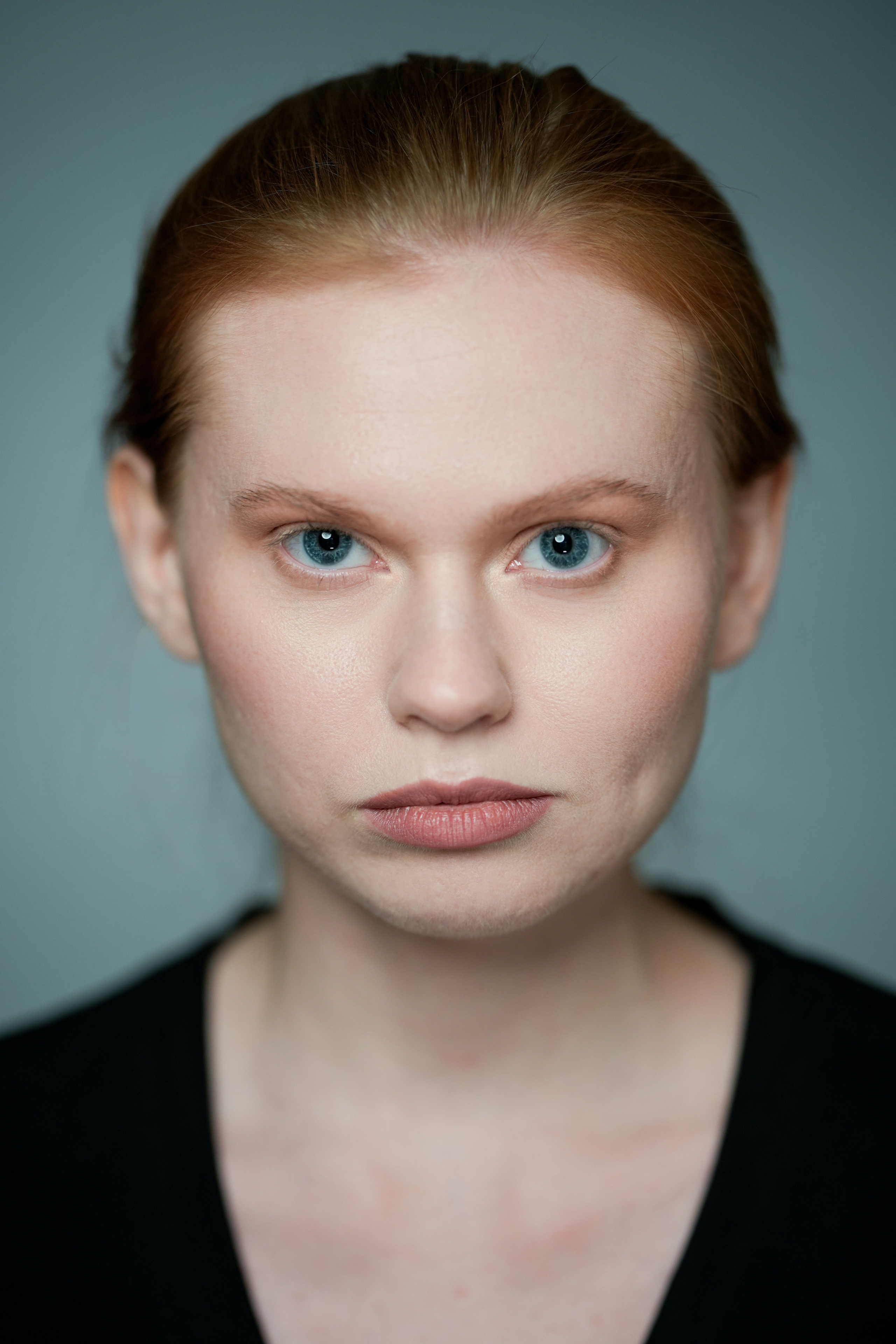 Александра Щедролюбова актриса. Портретная съемка в Москве, студийный фотограф Игорь Фомин