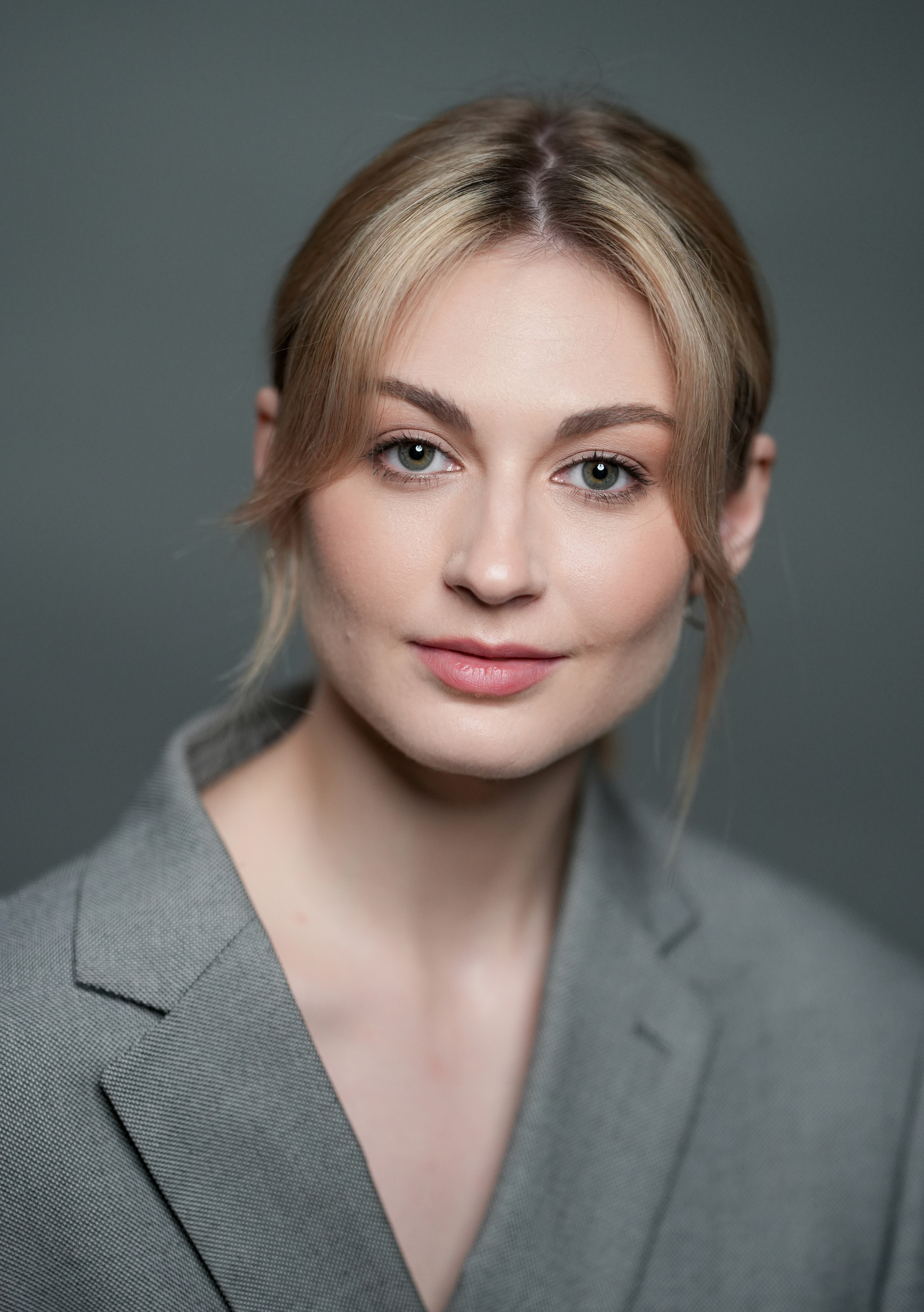 Актриса Валерия Татарникова. Портретная съемка в Москве, студийный фотограф Игорь Фомин