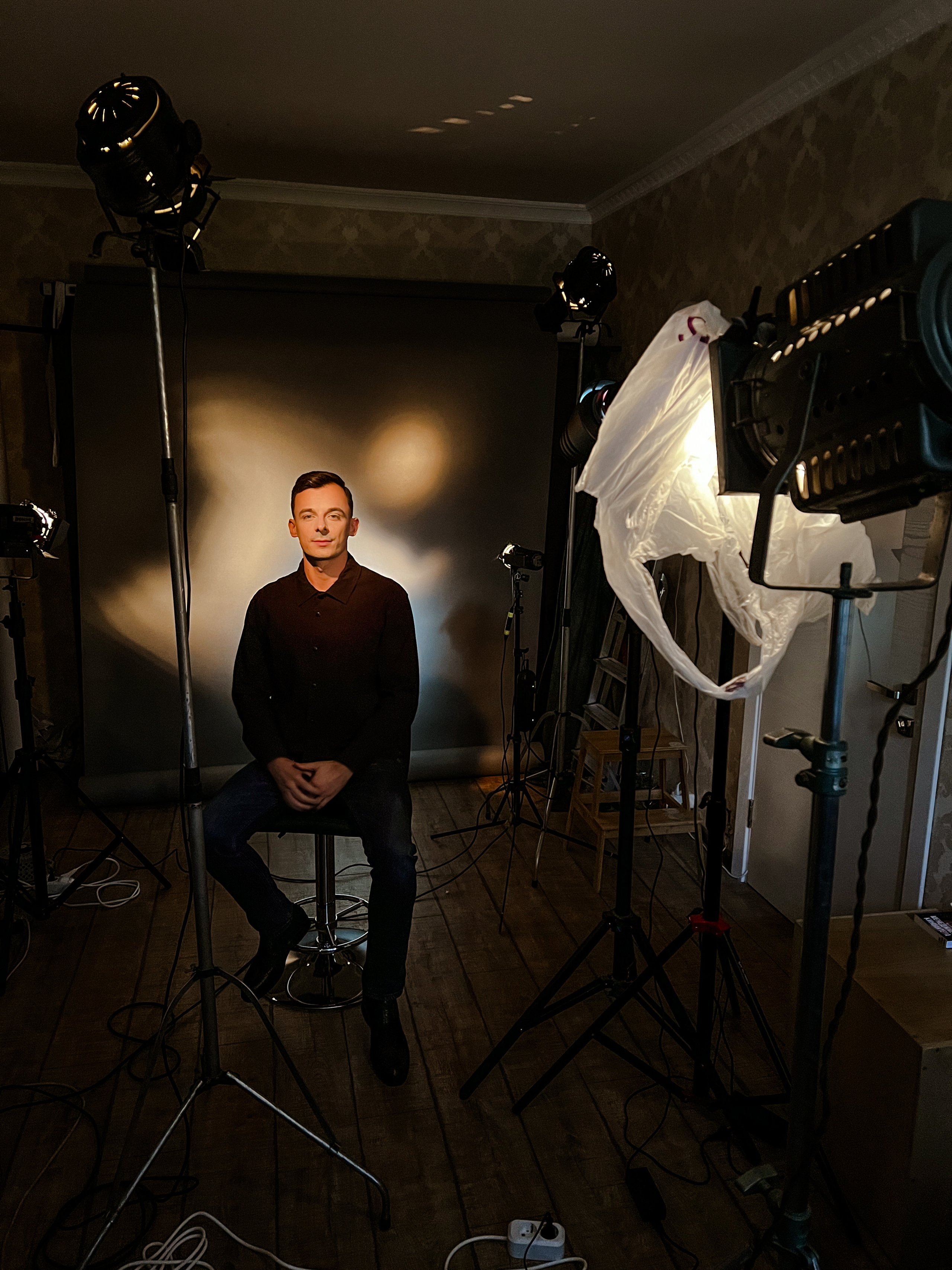 Анонс студийной съемки Данил Благо. Портретная съемка в Москве, студийный фотограф Игорь Фомин