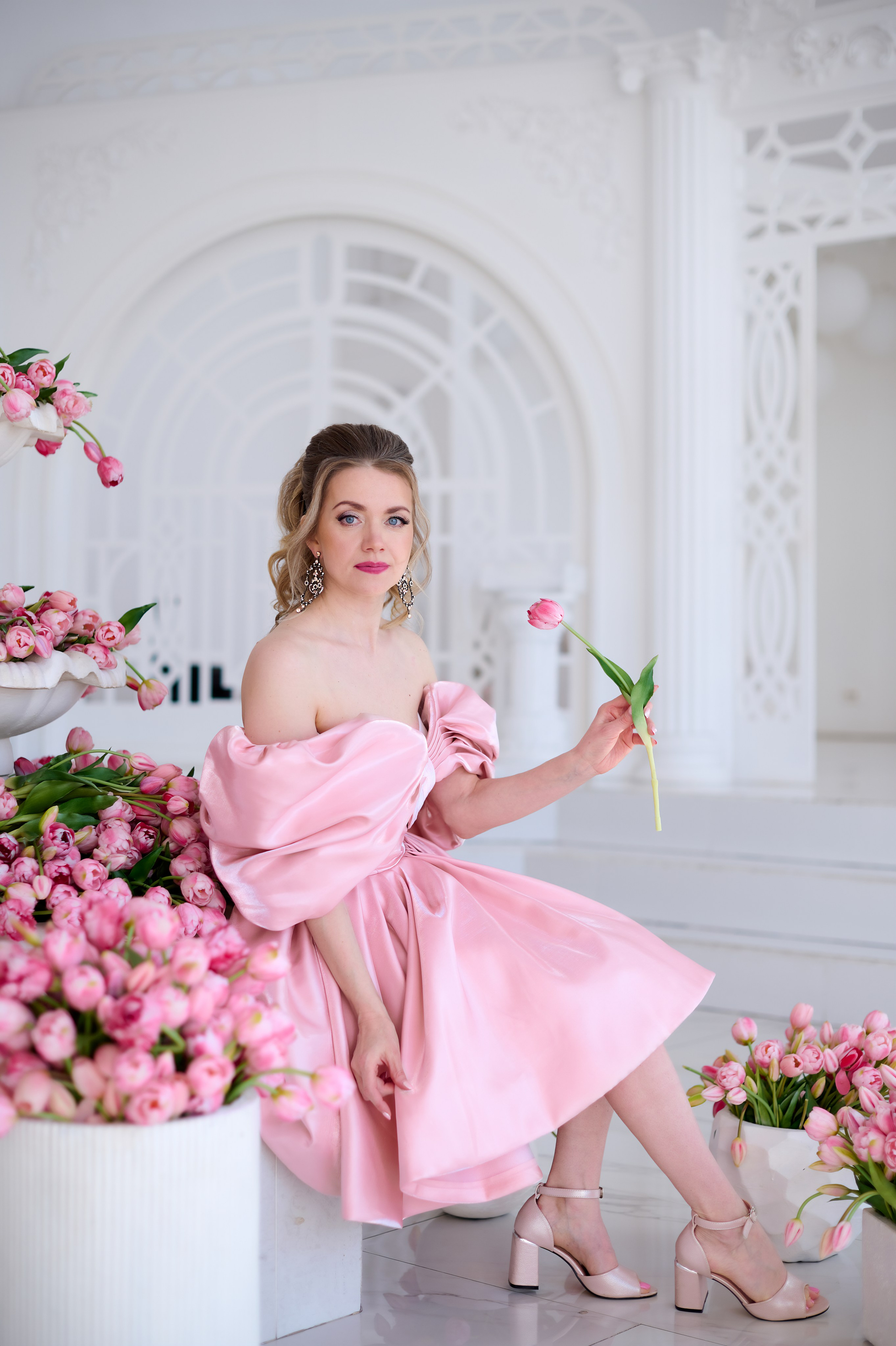 Яркая съёмка в цветочном интеръере. Семейный и женский фотограф в Москве Зоя Бучерова