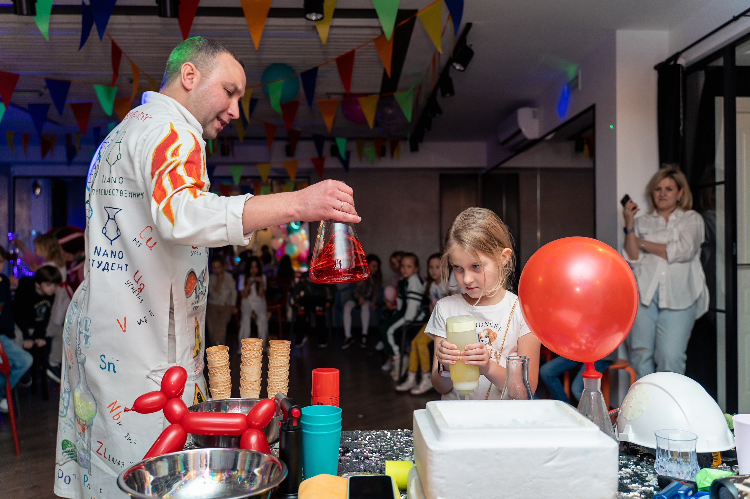Фотограф на детский день рождения Москва. Фотограф \ Видеограф на Крещение, Венчание Москва| Семейные съемки