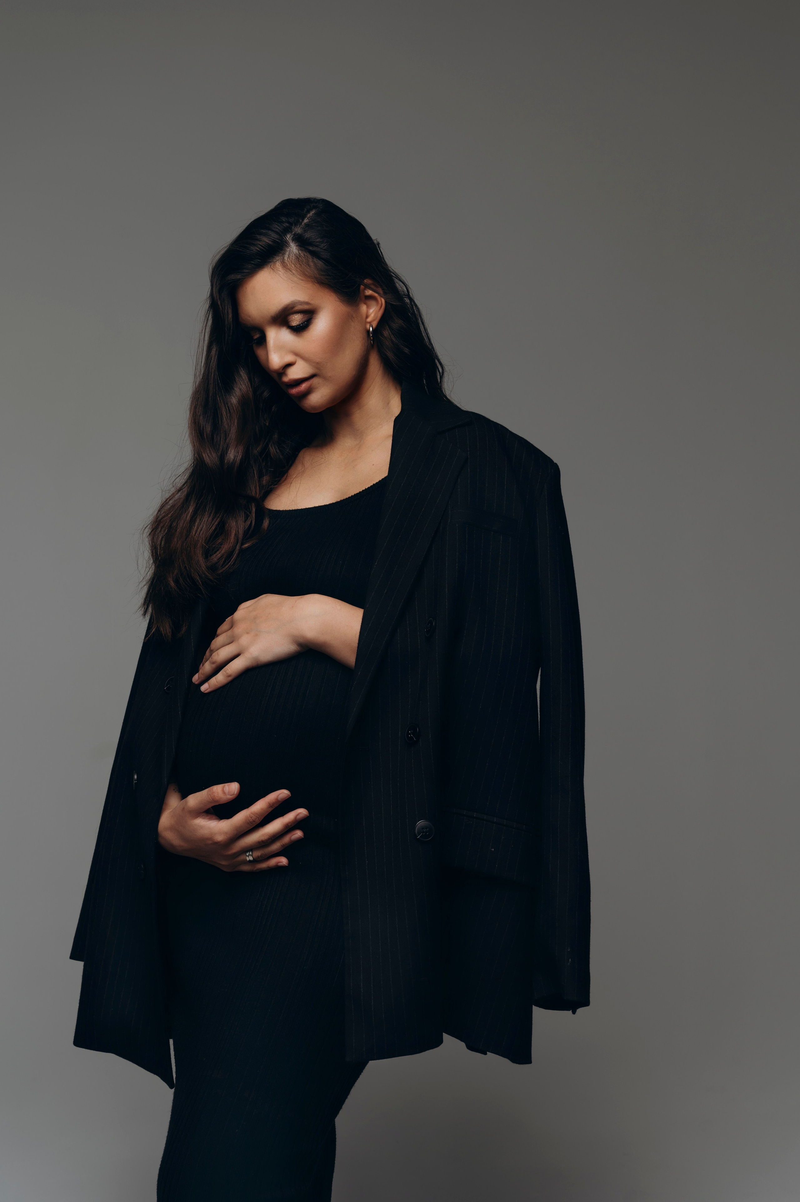 Кристина. Профессиональный фотограф беременности в СПБ. Стильные фотосессии беременности в стиле минимализм и классическая фотография