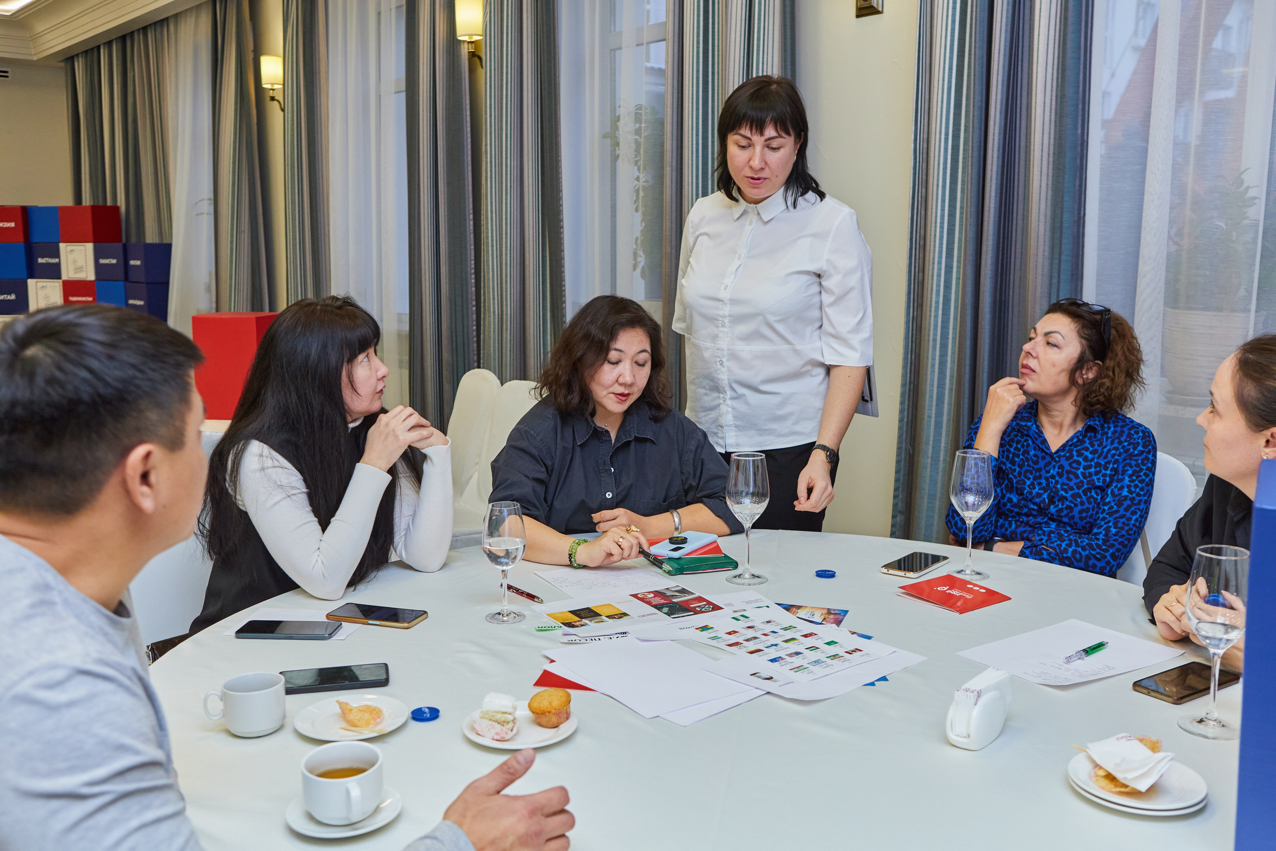 Бизнес-игра «Экспортное казино», центр «Мой Бизнес». Контент-фотограф в Абакане Наталья Нагибина