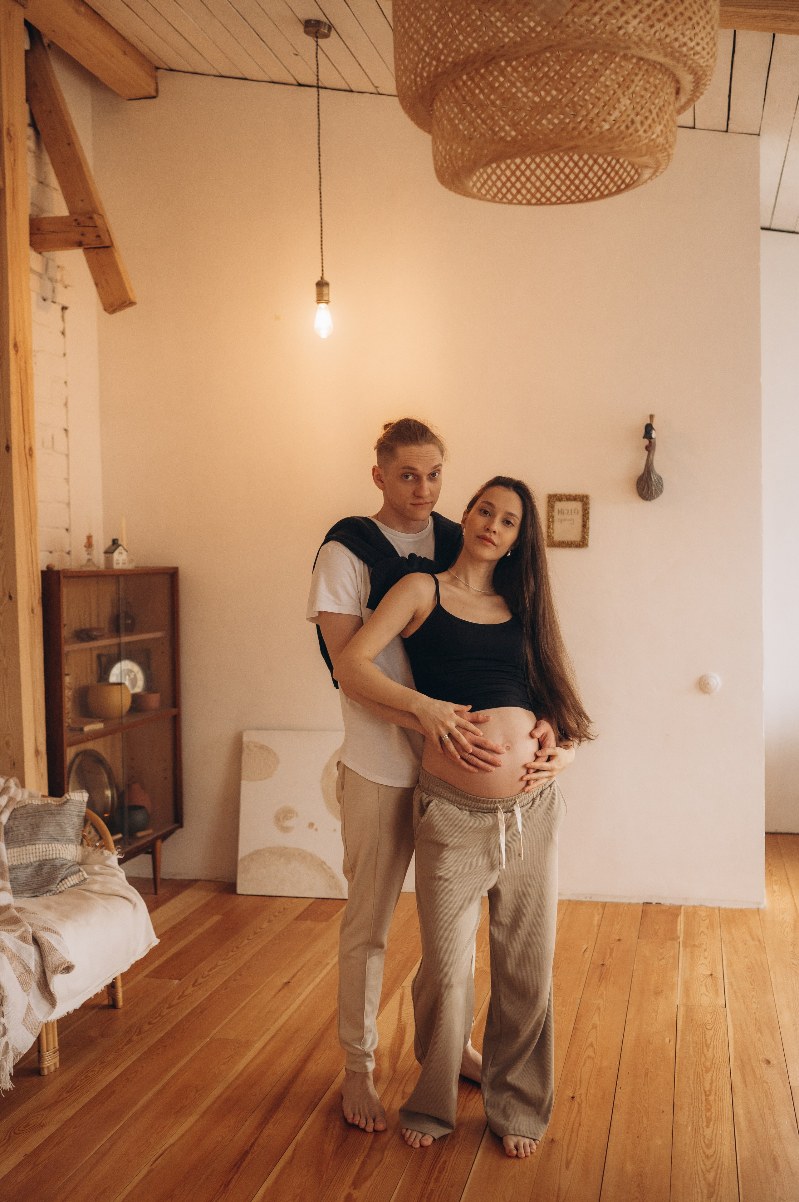 Беременность (студия Дача). Семейный фотограф Тюмень