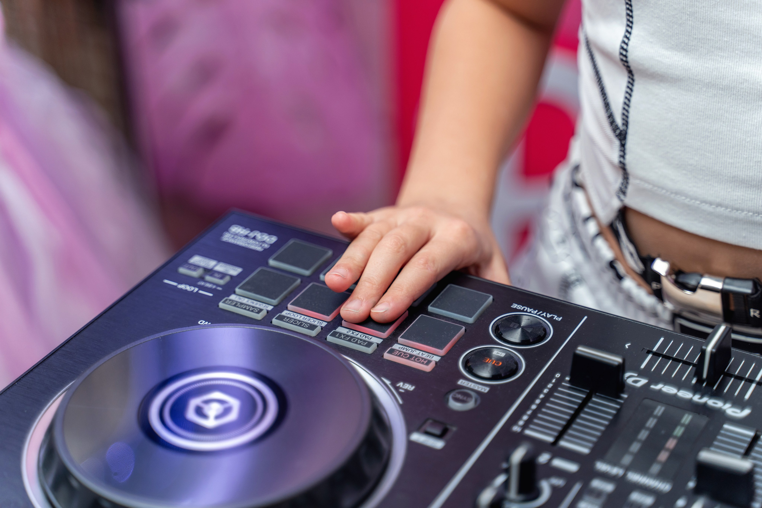 Фотограф на детский день рождения Москва. Фотограф \ Видеограф на Крещение, Венчание Москва| Семейные съемки