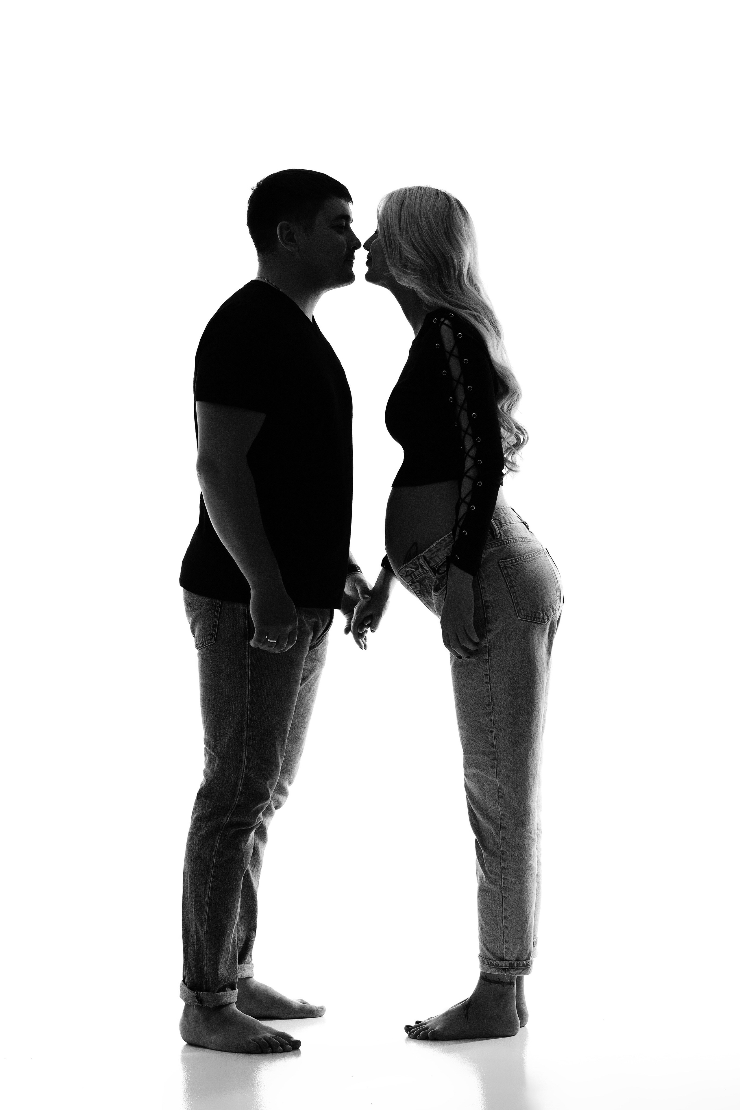 позы для съёмки беременности с мужем стоя