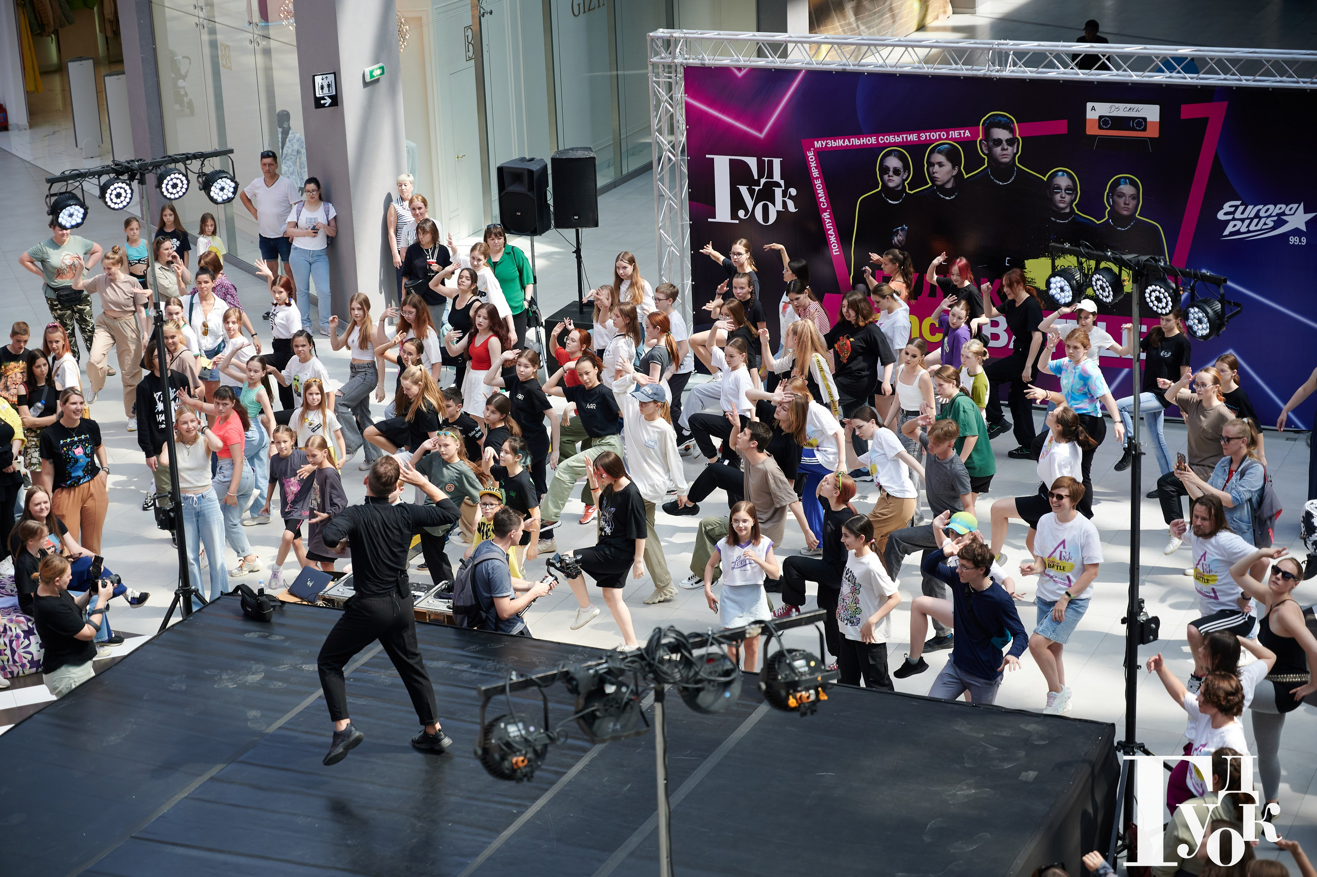 Dance Battle/Dc Crew. Профессиональный репортажный фотограф в Самаре Никита Королев