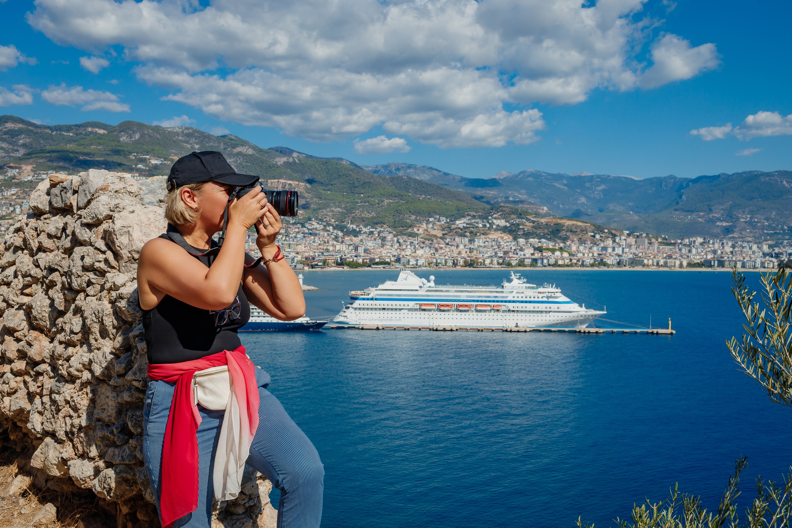 Фотографы. Фото департамент круизного лайнера Астория Гранде