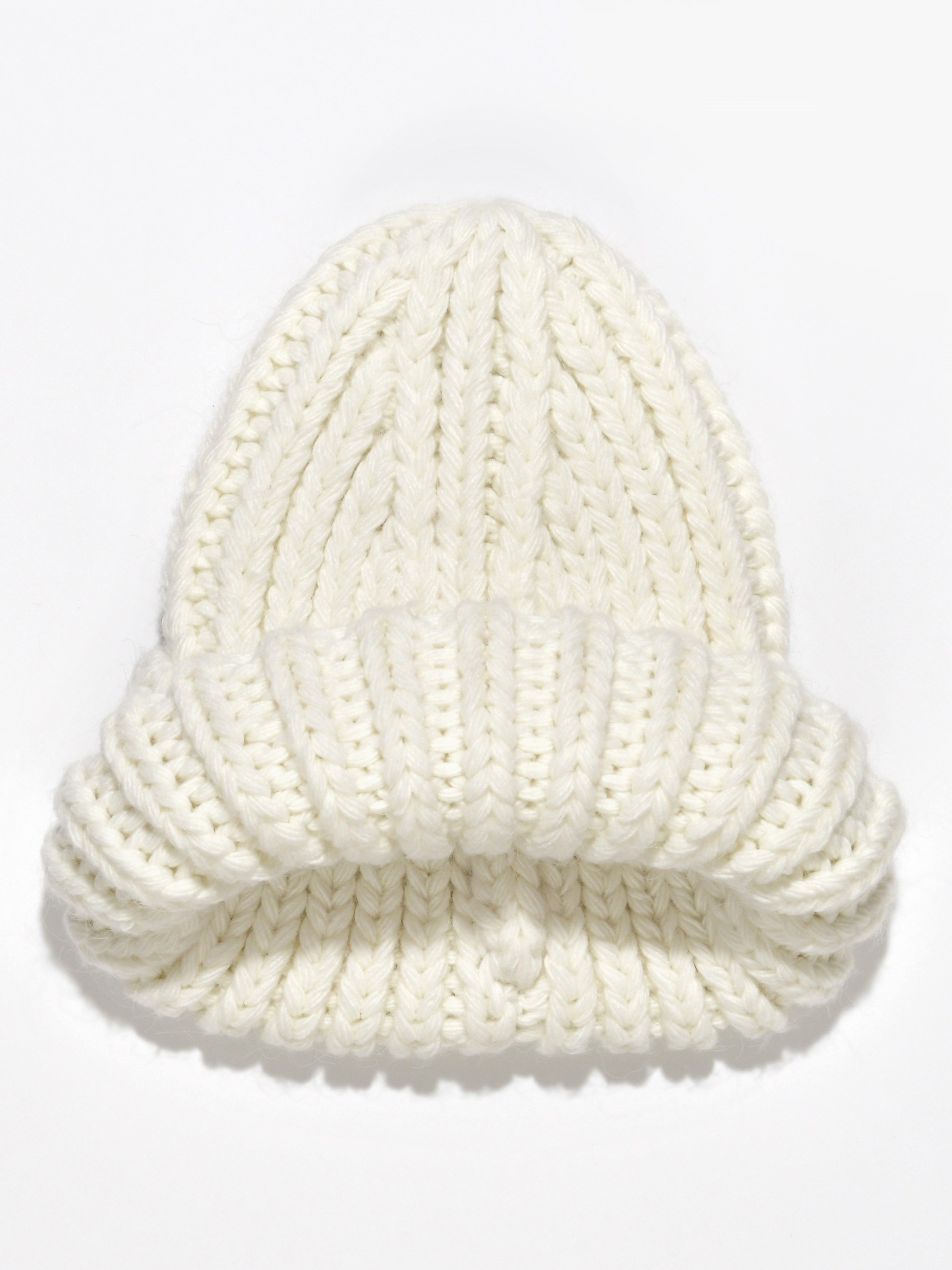 Фотосъемка шапок и головных уборов в Москве. Предметная фотосъемка для маркетплейсов в Москве. Предметный фотограф Дмитрий Дрогунов