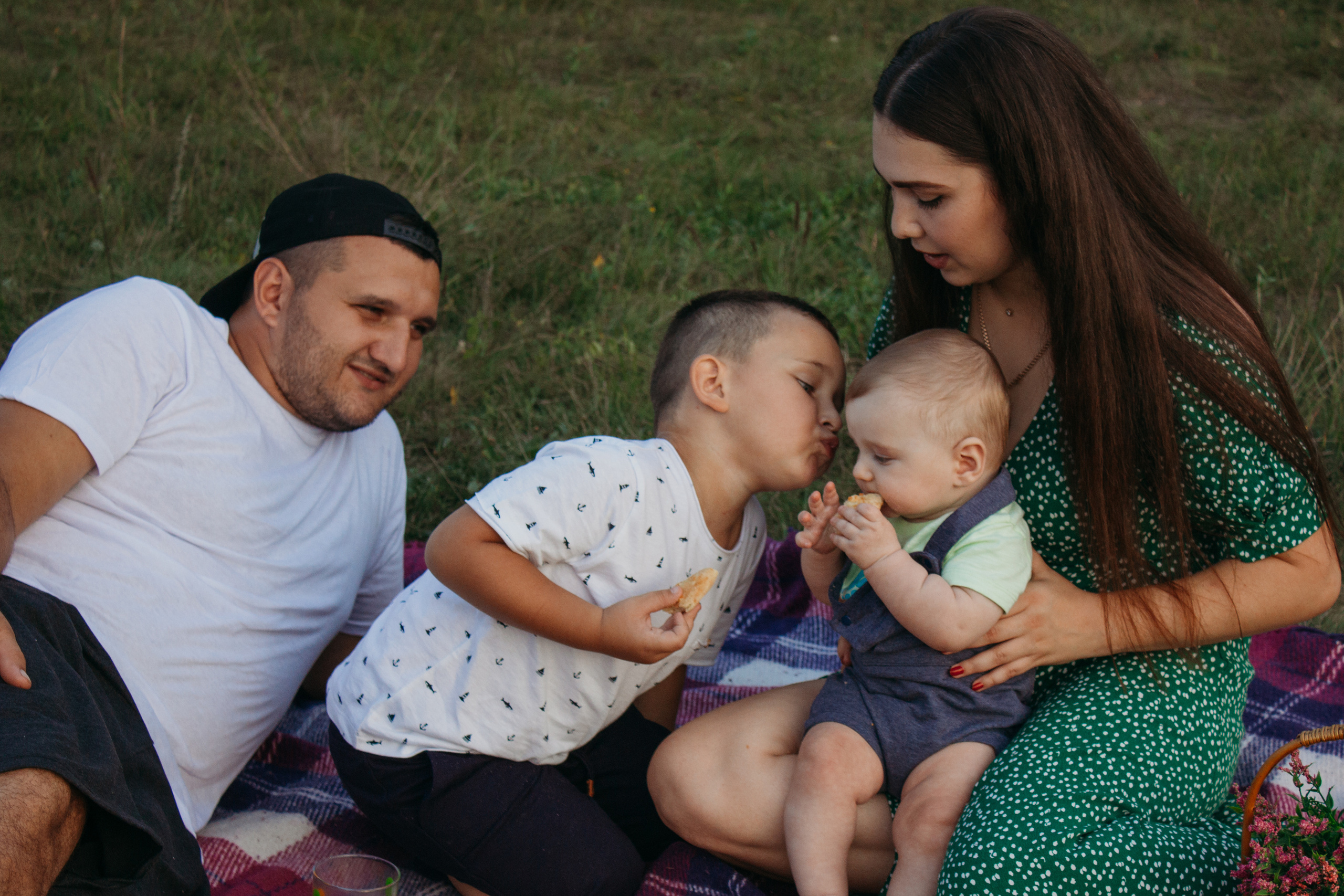 Детская фотосессия — На природе. Детский лайфстайл фотограф в городе Омске Ольга Калло