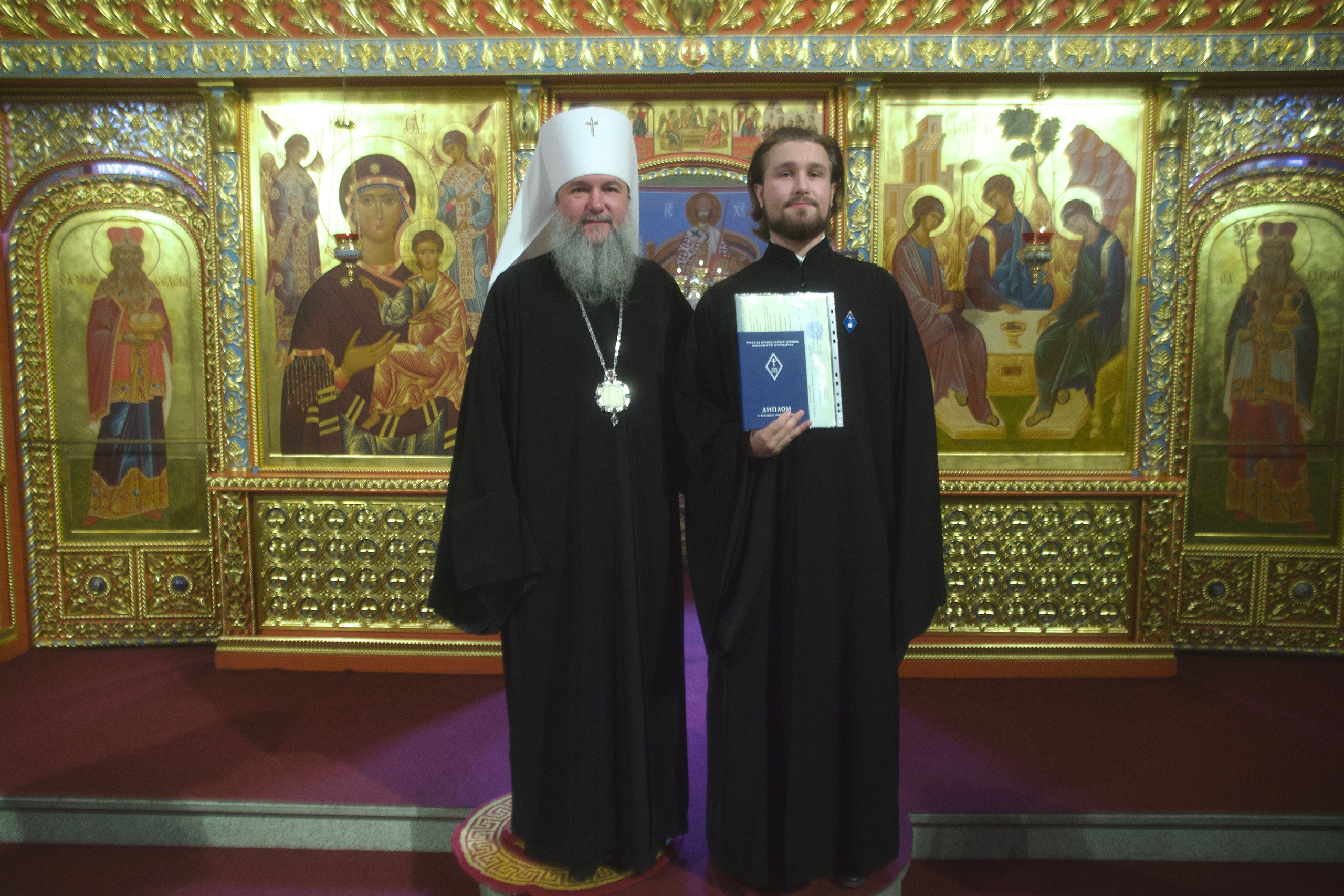 Вручение дипломов Екатеринбургской семинарии. Илья Антропов: фотограф и документалист. Портрет, документалистика, бизнес, видео, AI