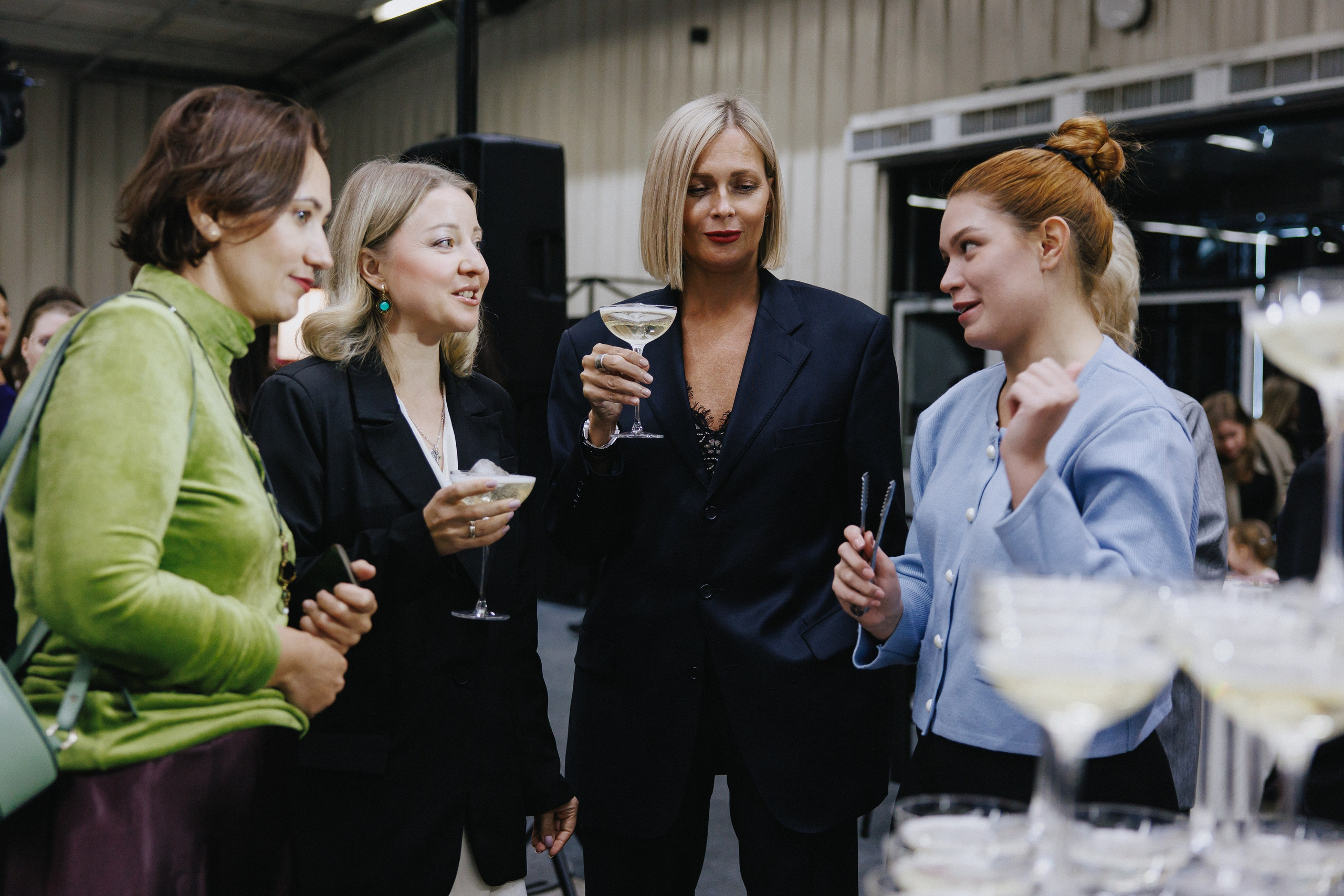Выставка СТО ВЕЩЕЙ В ИНТЕРЬЕРЕ. Фотограф Иркутск Антипин Сергей