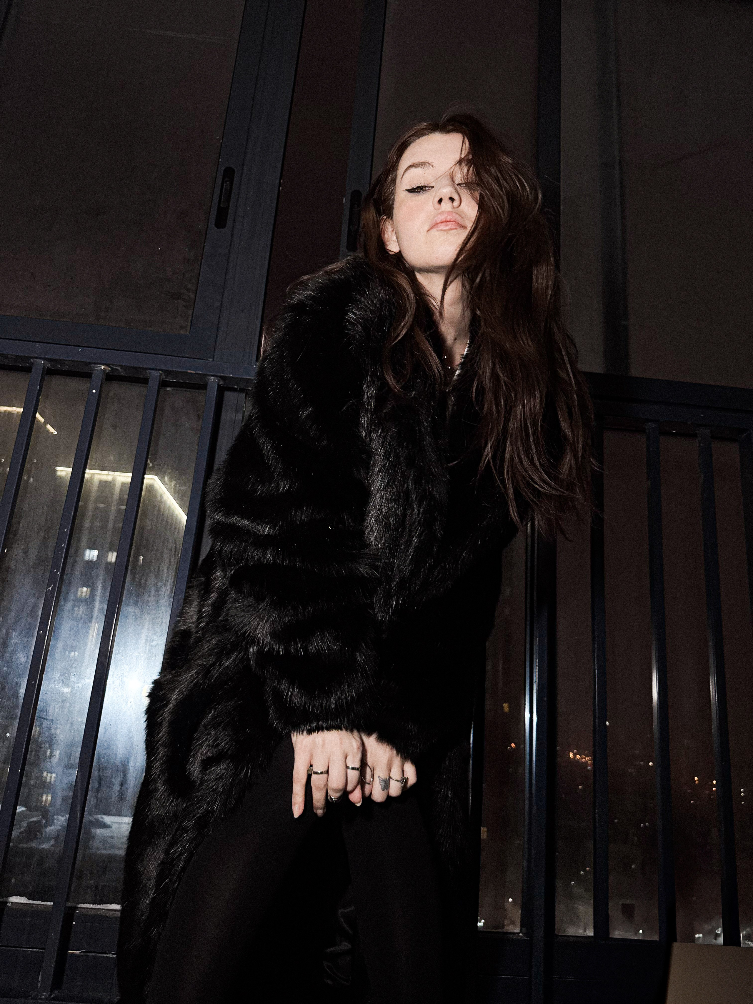 Home alone. Xstazia — музыкальные обложки, арт-дирекшн, режиссура и креативное продюссирование