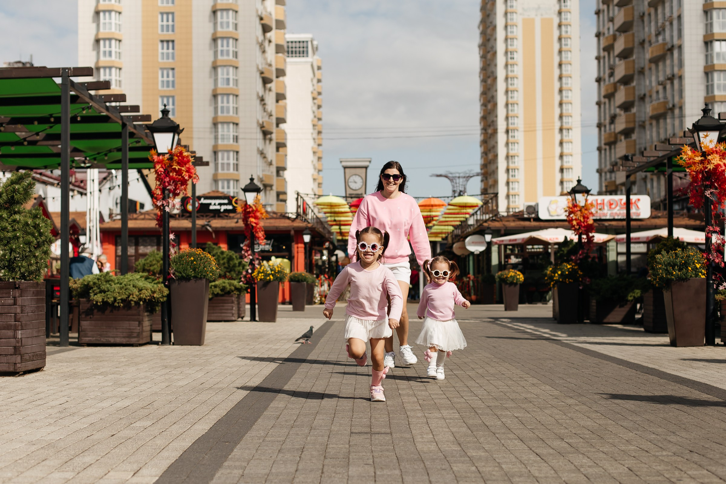 Прогулка в центре города. Свадебный и семейный фотограф в Краснодаре Илонна Ковалева